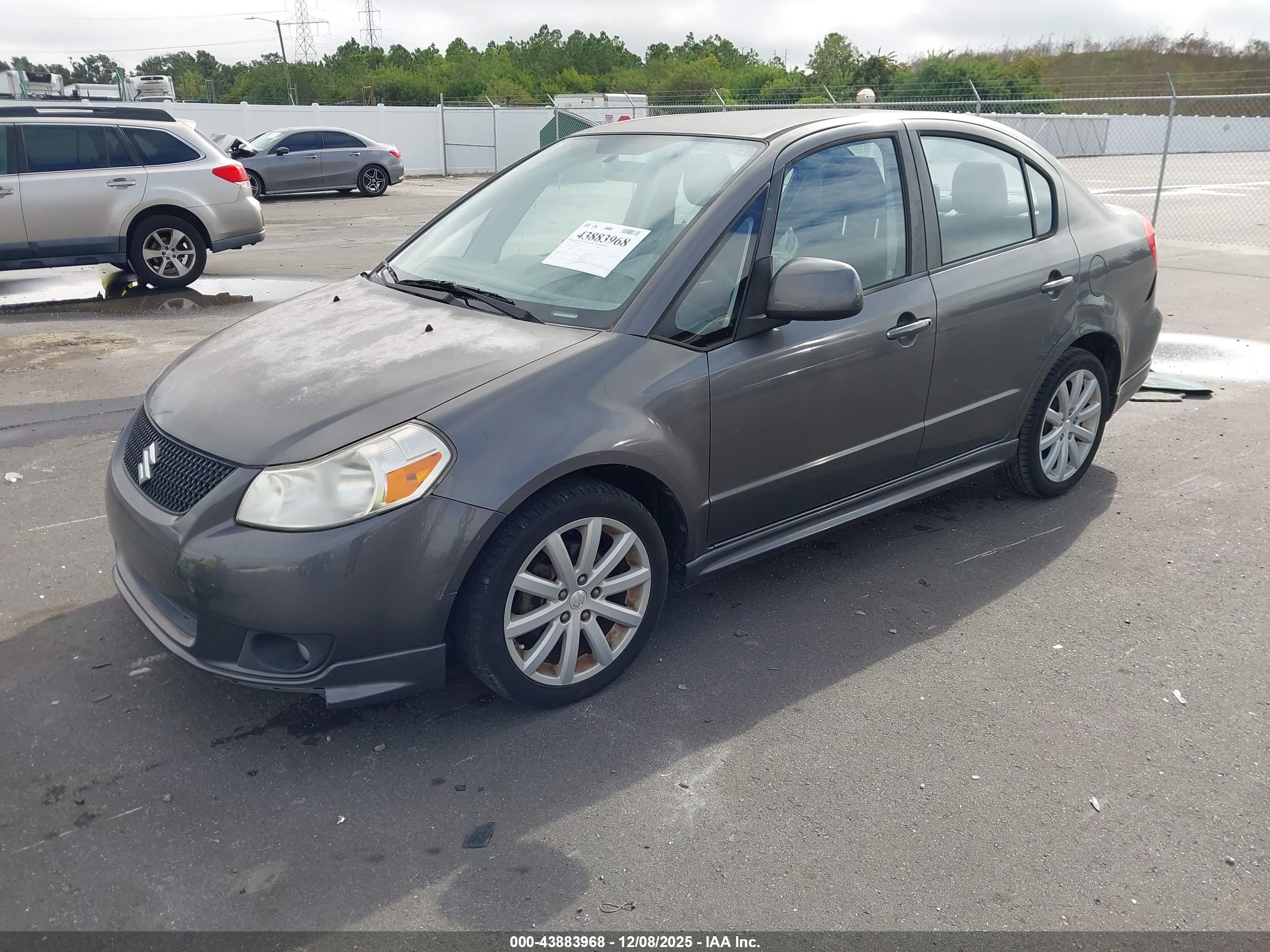 SUZUKI SX4 image 2