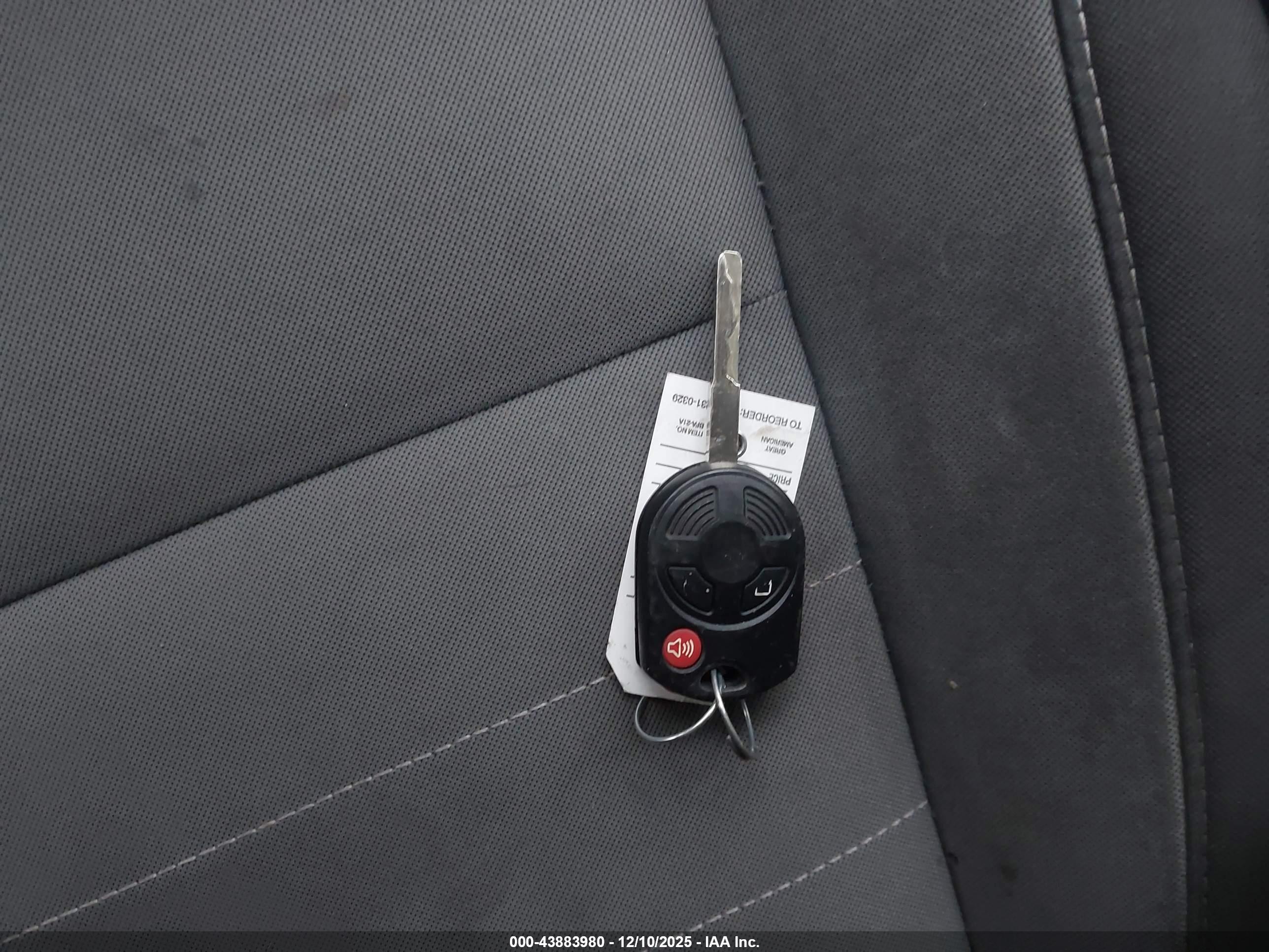 FORD ESCAPE image 11