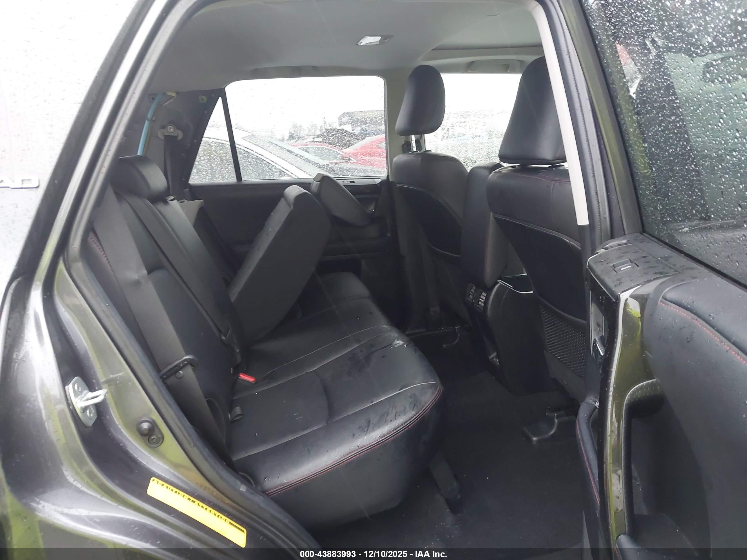 TOYOTA 4RUNNER image 8