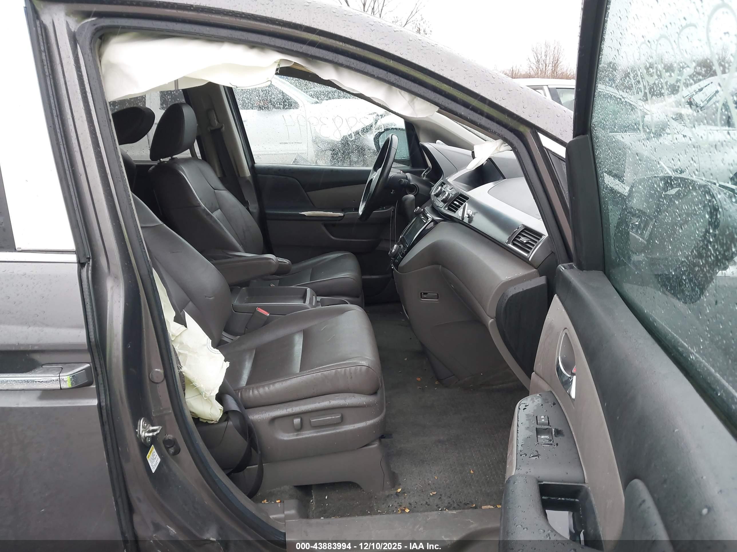 HONDA ODYSSEY image 5