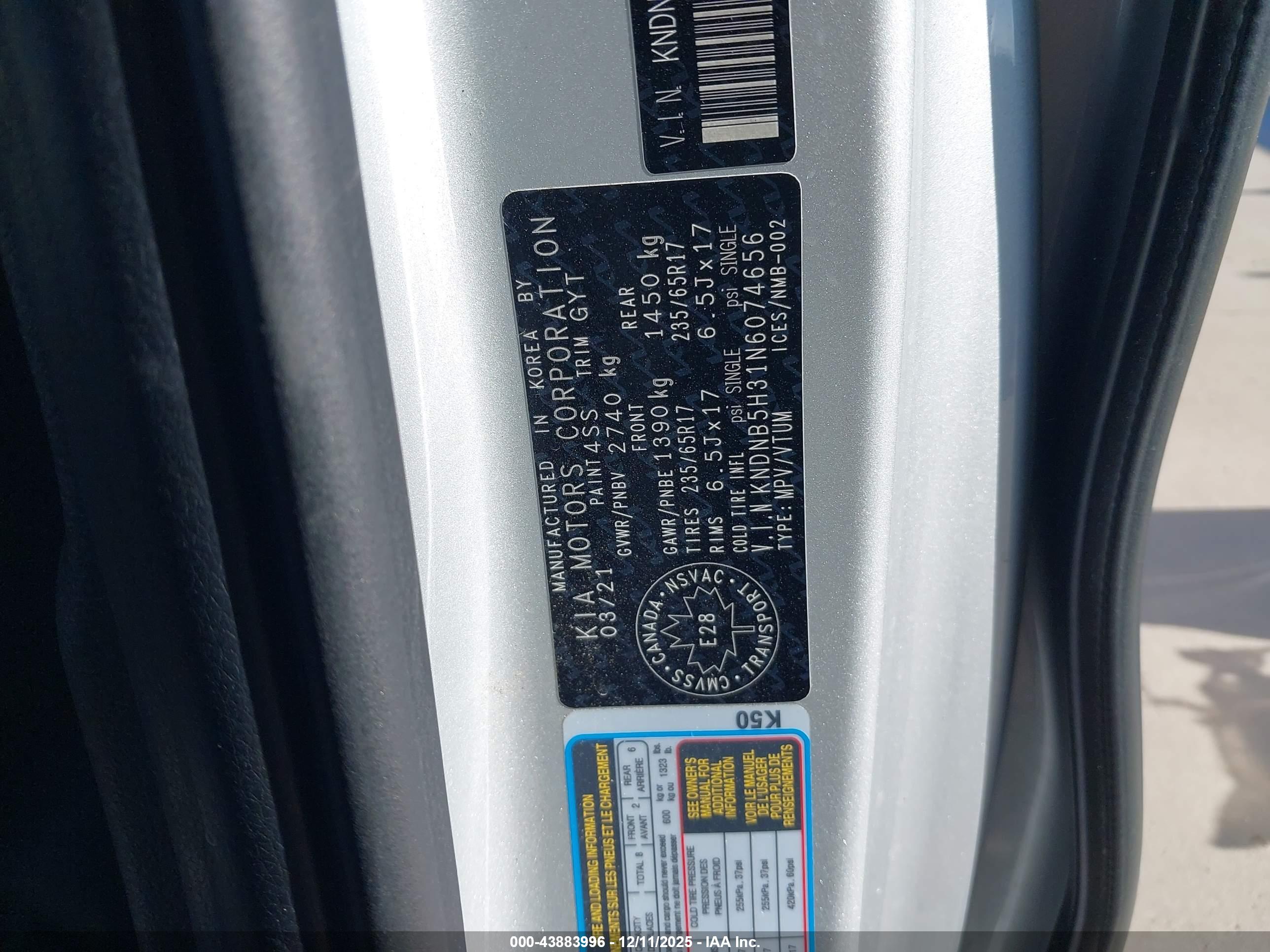 KIA CARNIVAL image 9