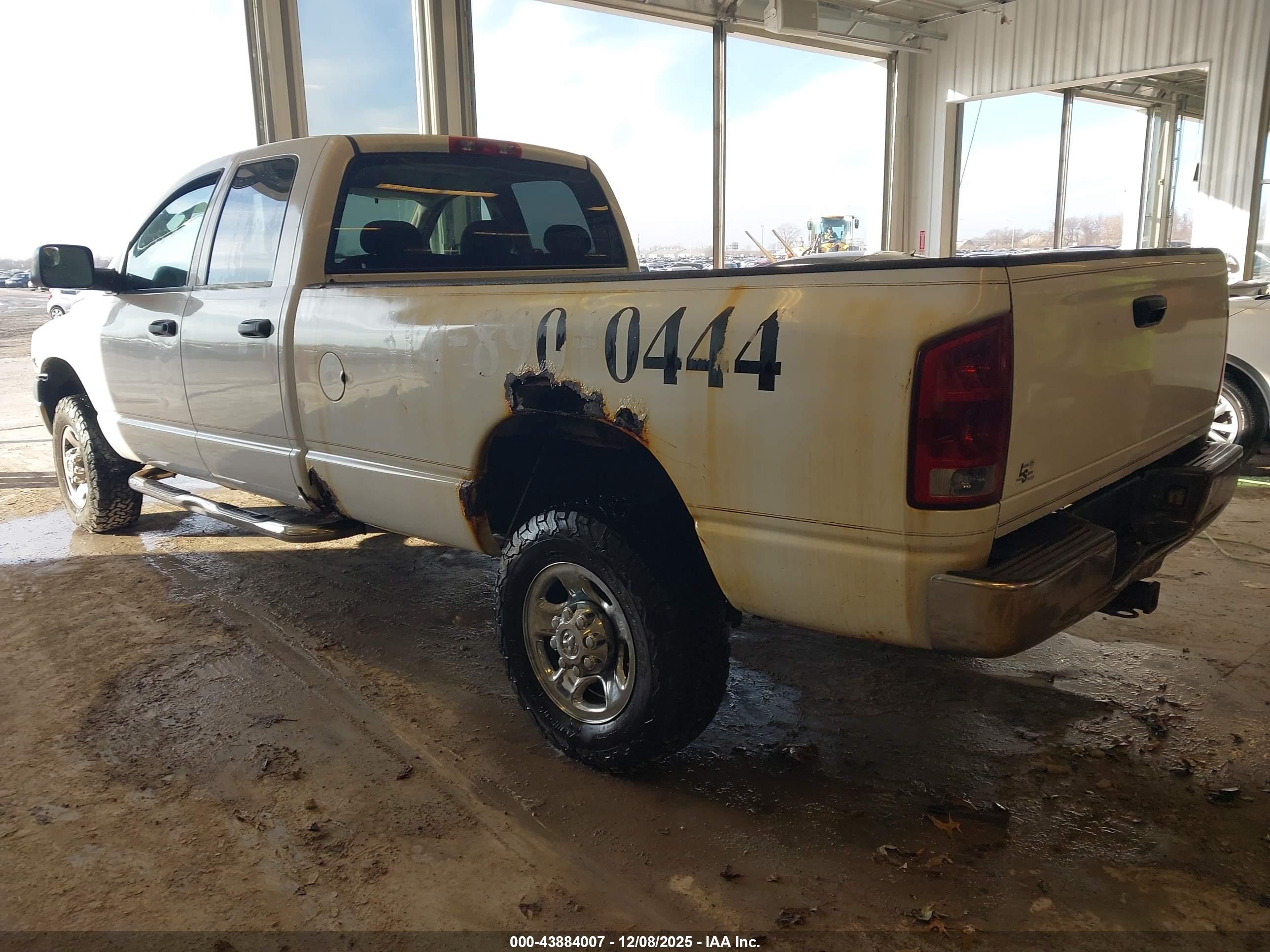 DODGE RAM image 3