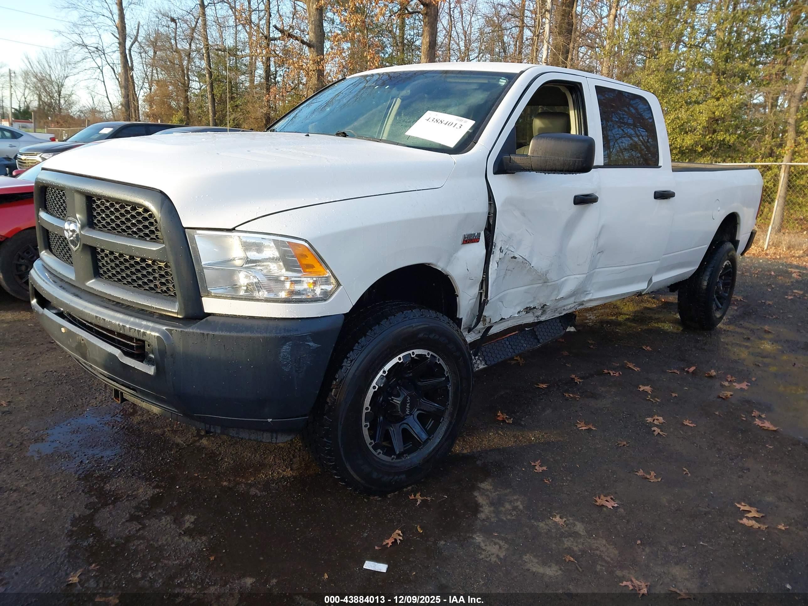 RAM 2500 image 2