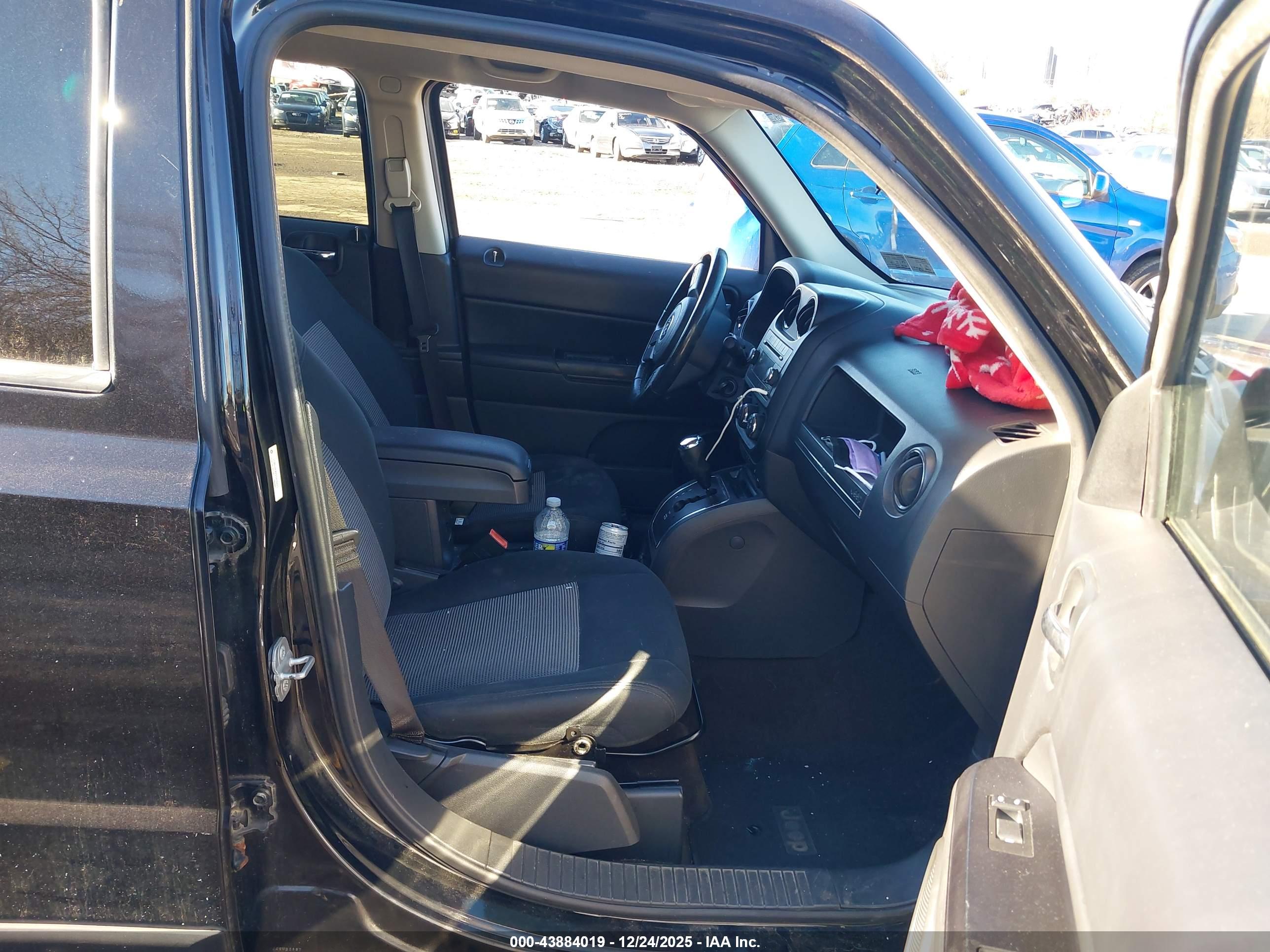 JEEP PATRIOT image 5