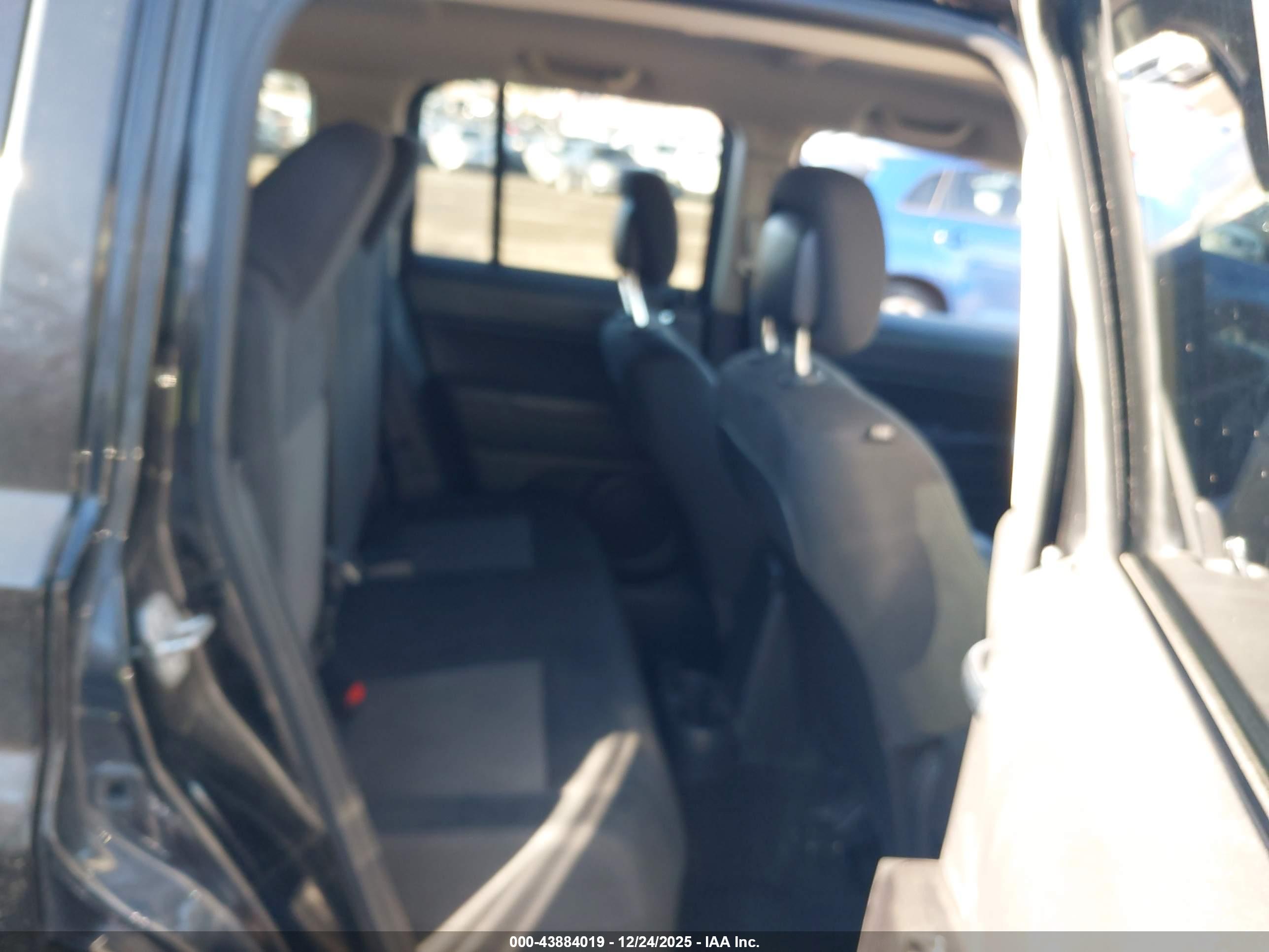 JEEP PATRIOT image 8