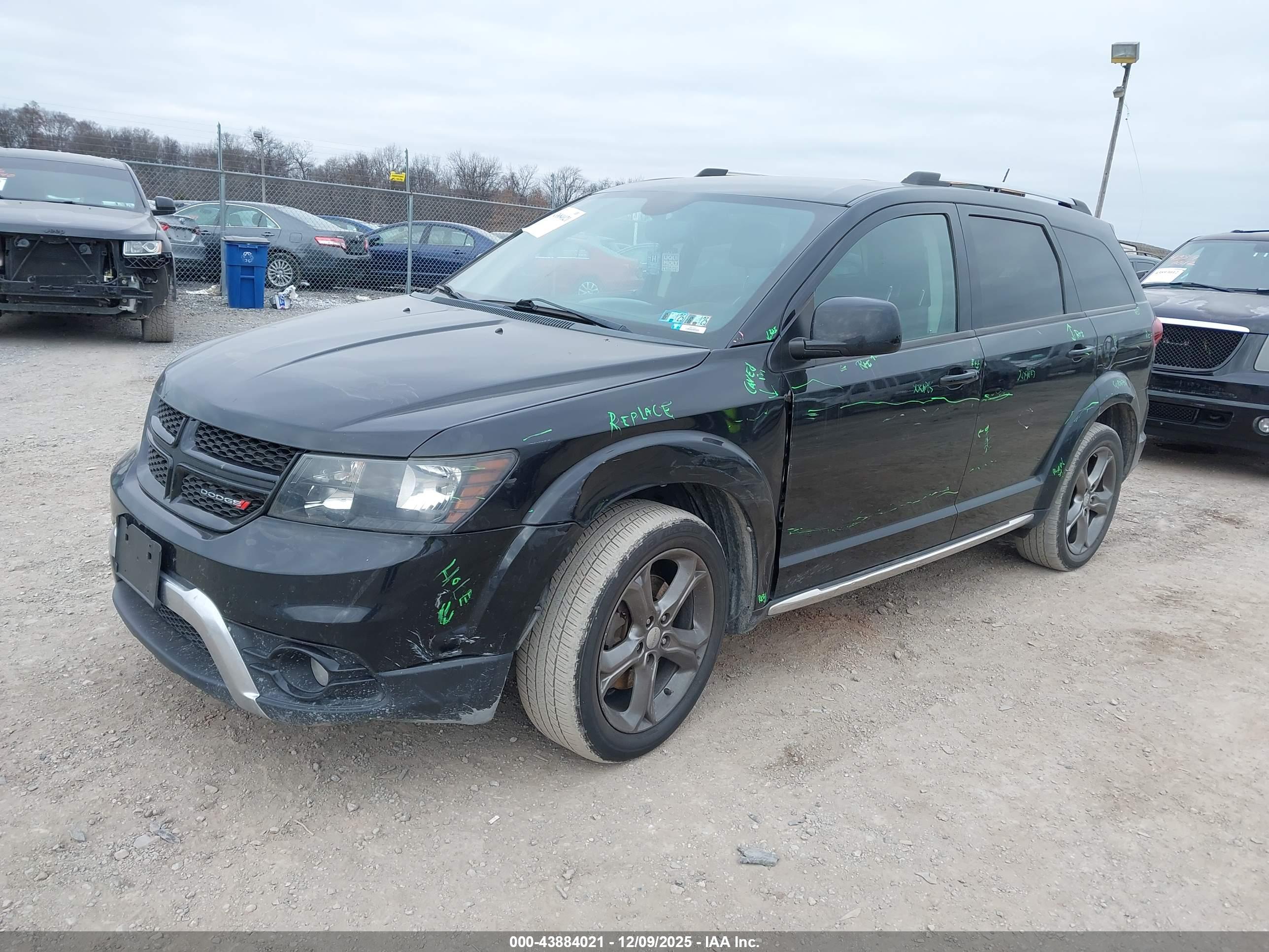 DODGE JOURNEY image 2