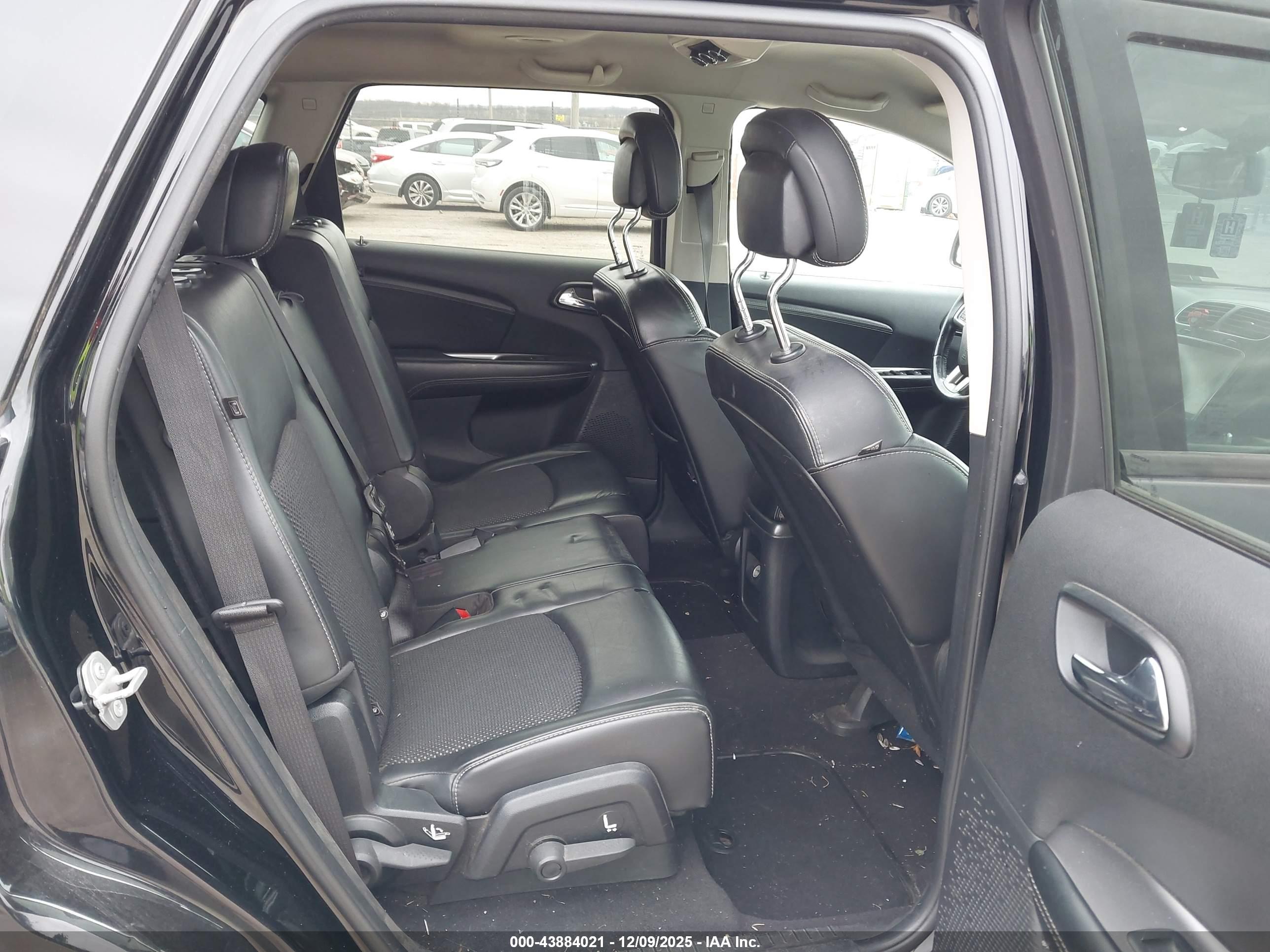 DODGE JOURNEY image 8