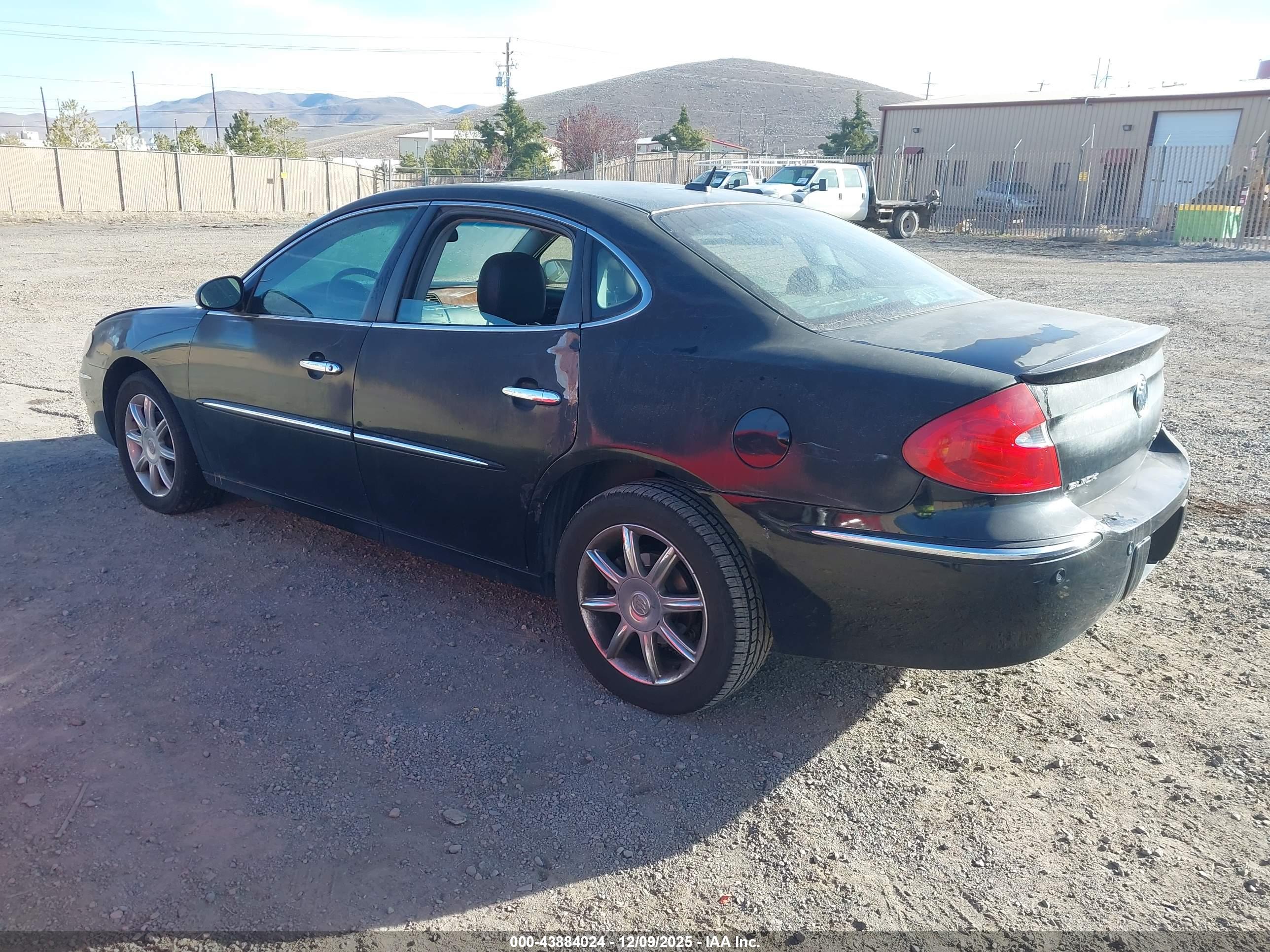 BUICK LACROSSE image 3