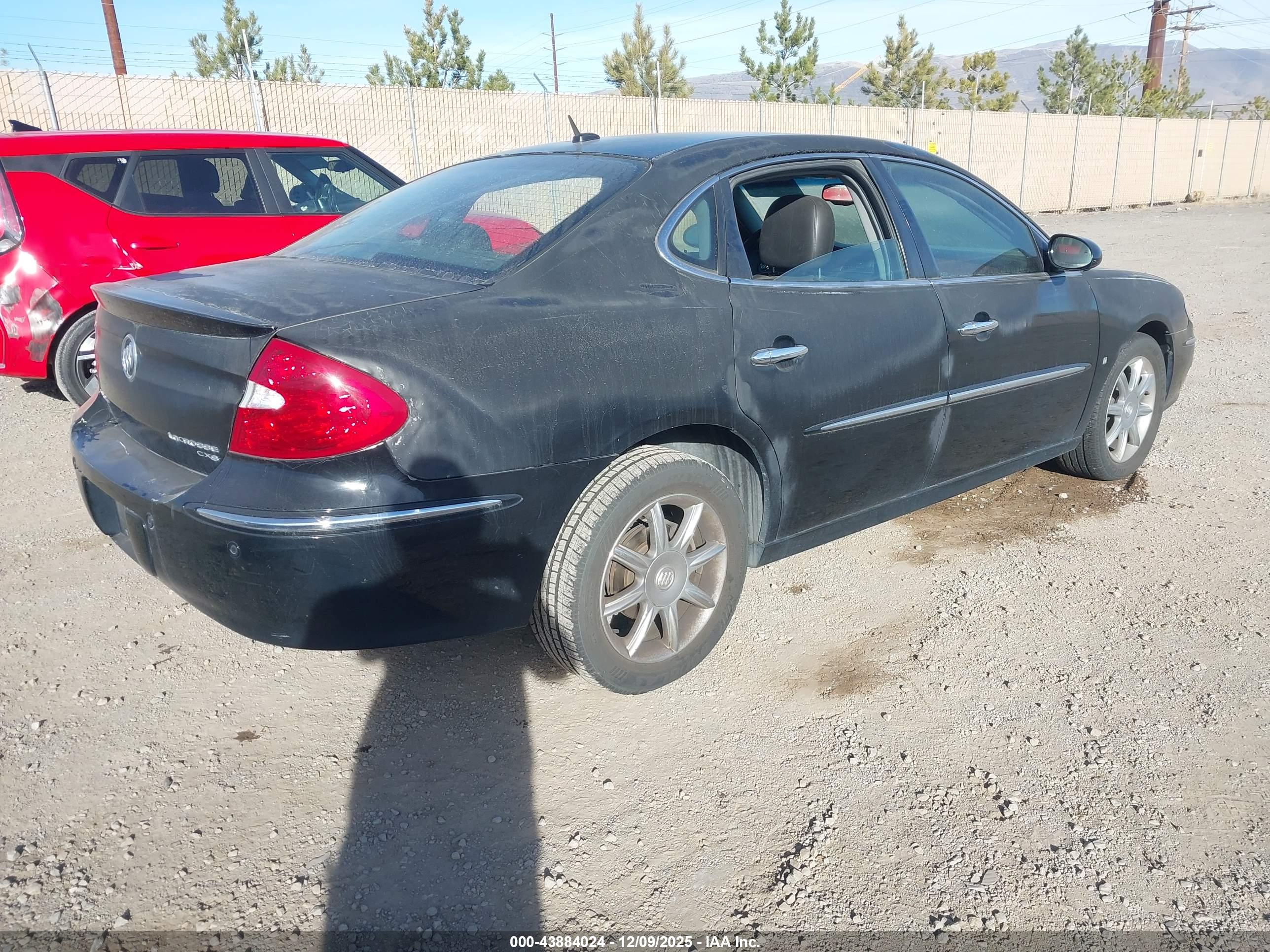 BUICK LACROSSE image 4