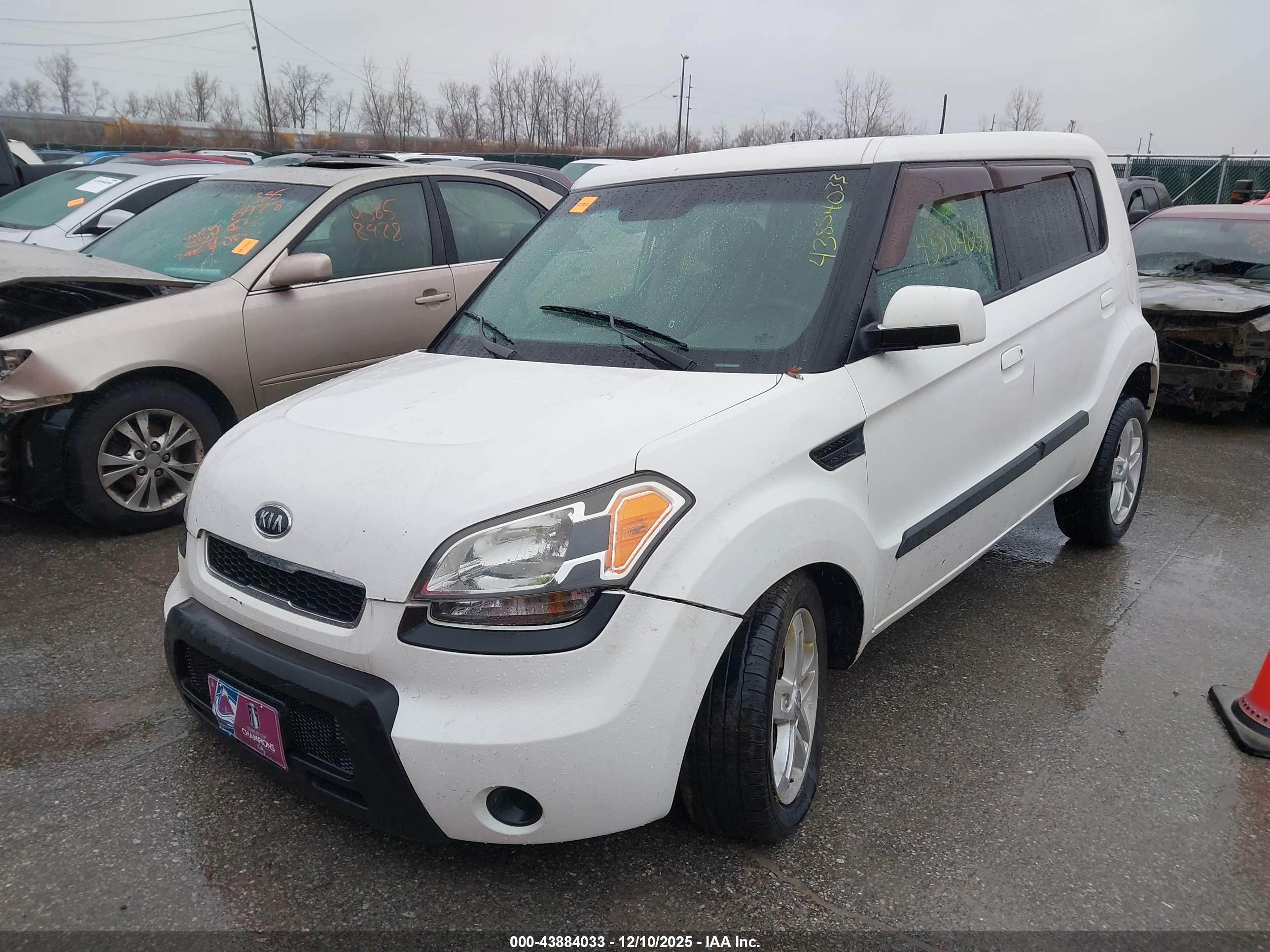 KIA SOUL image 2