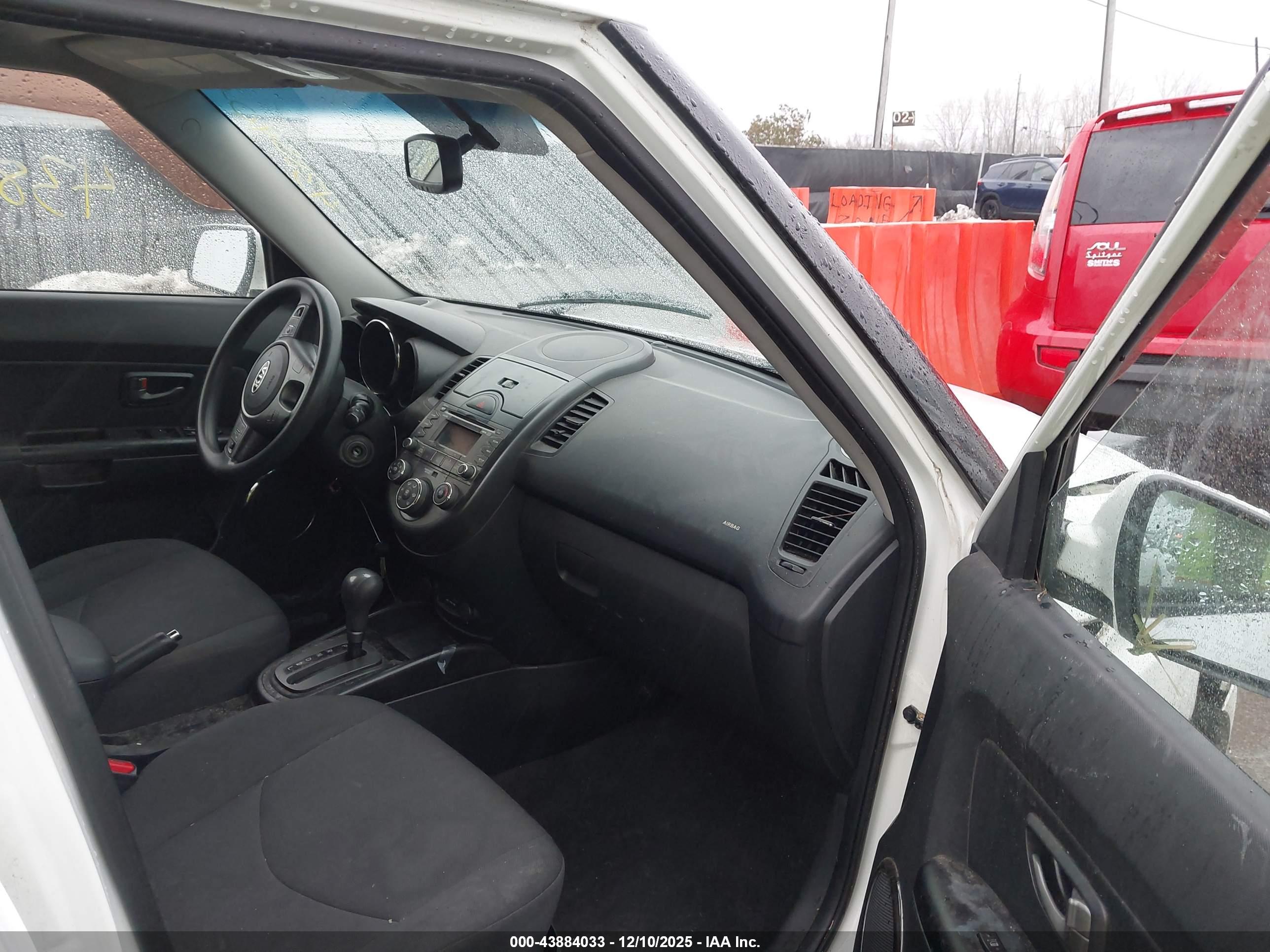 KIA SOUL image 5