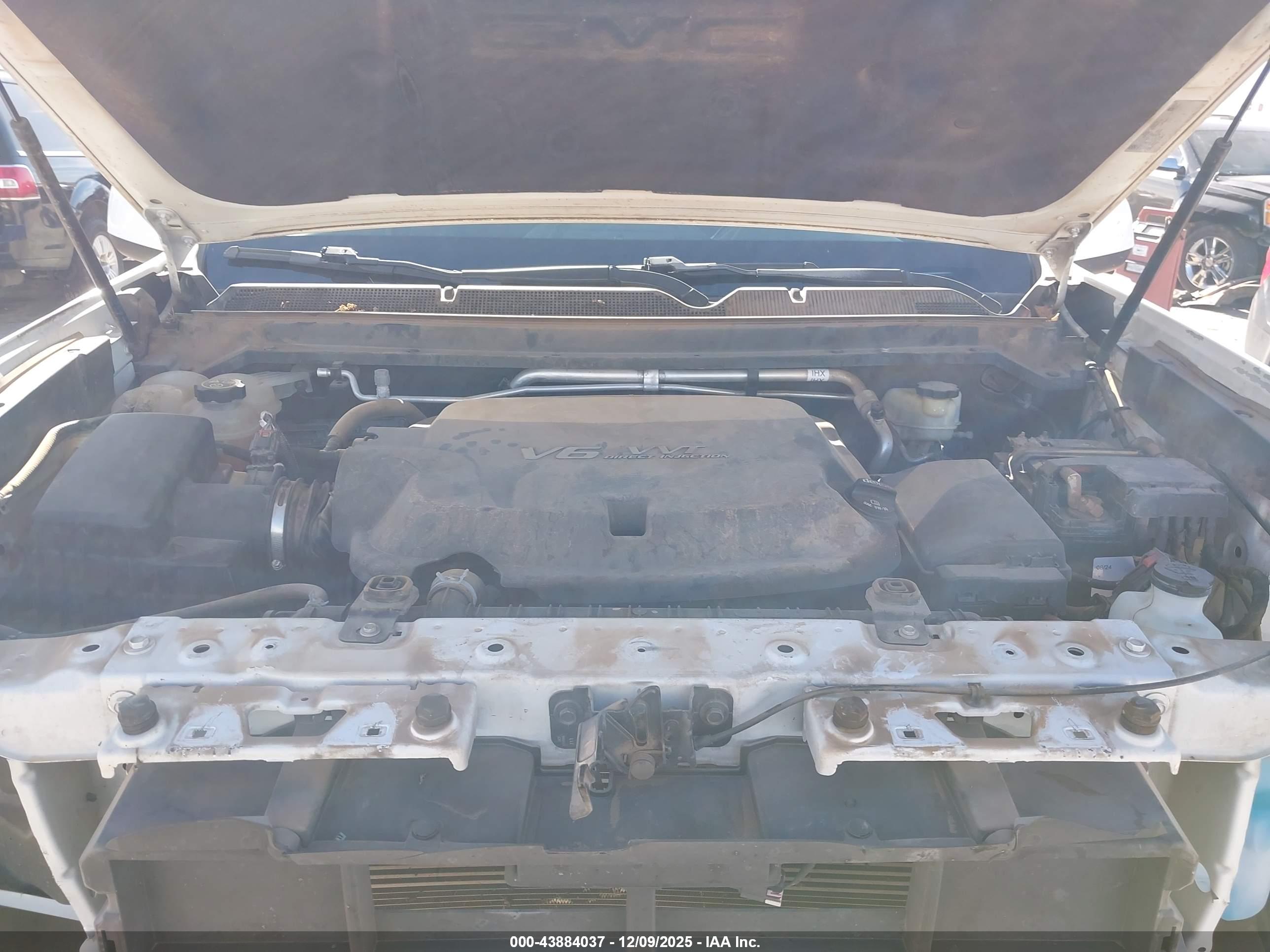 GMC CANYON image 10