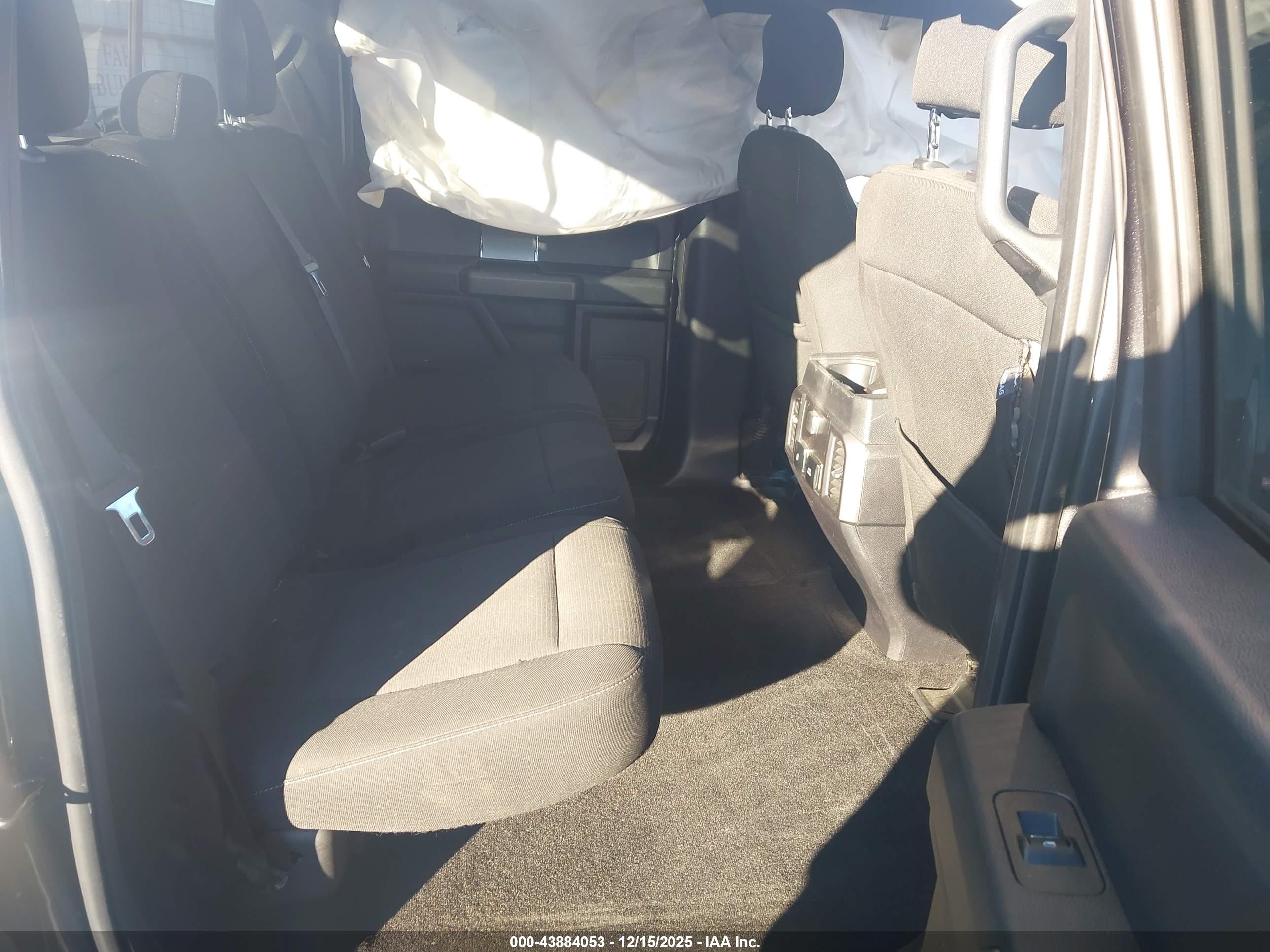 FORD F-150 image 8