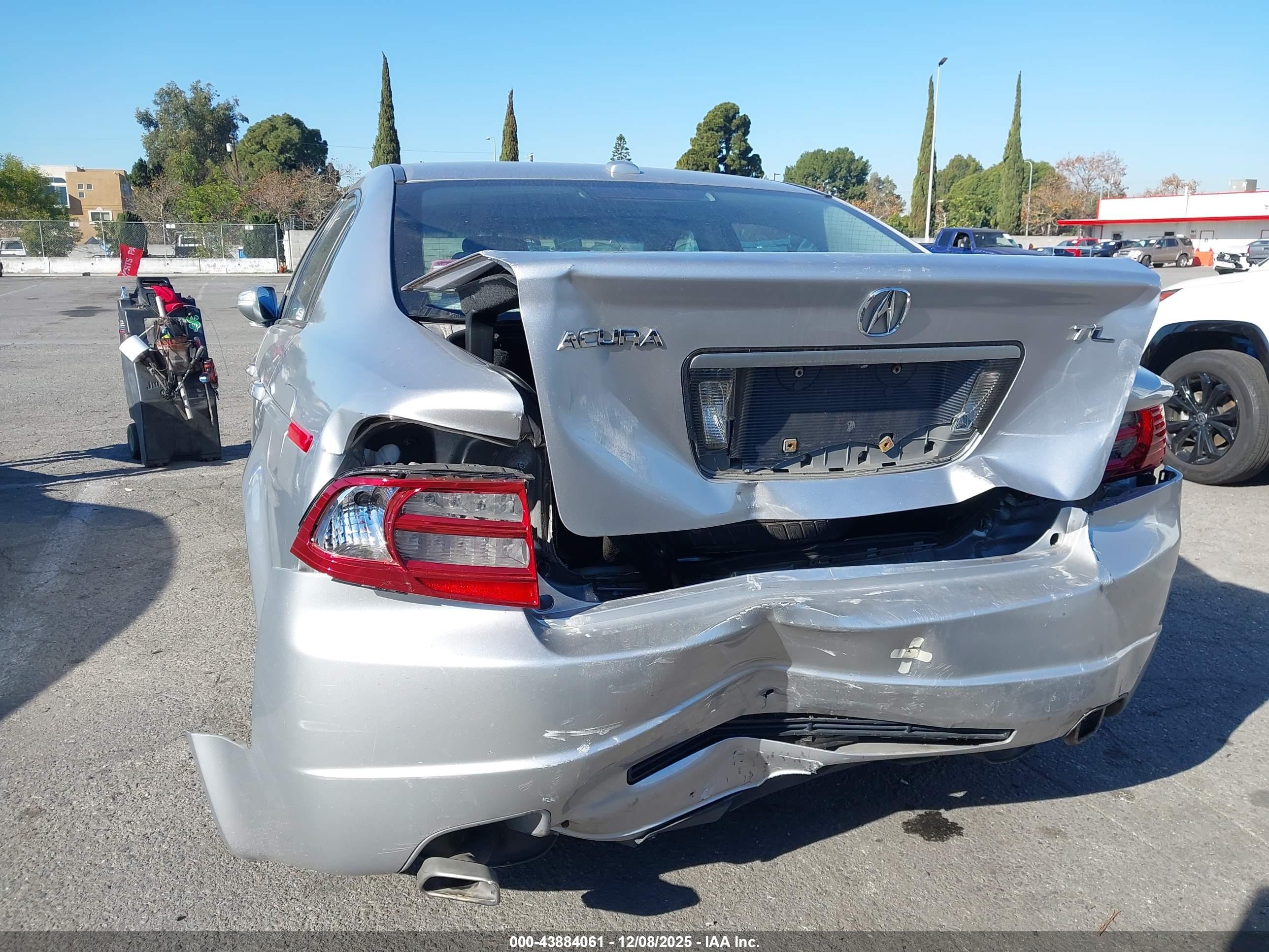 ACURA TL image 6