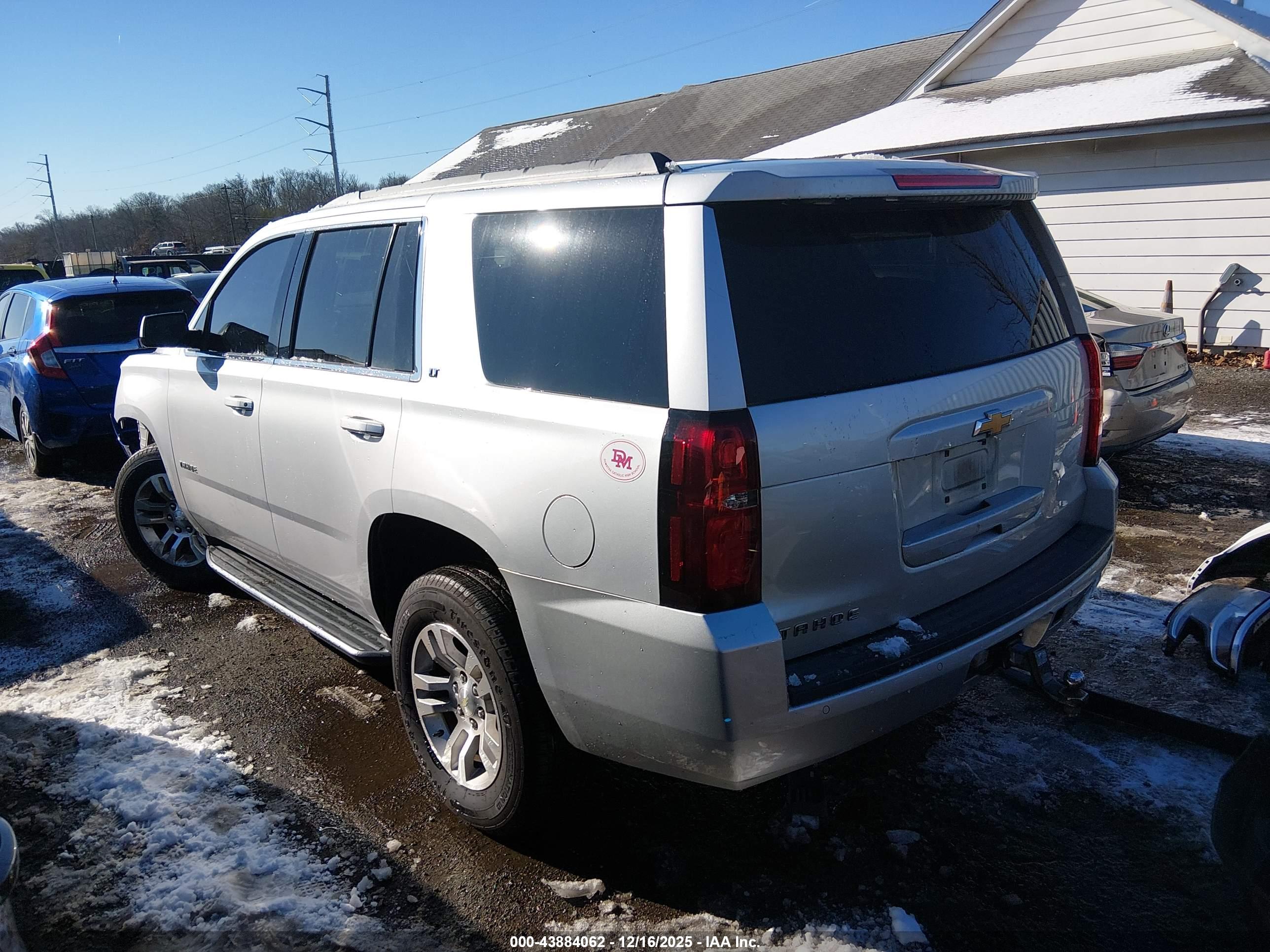 CHEVROLET TAHOE image 3