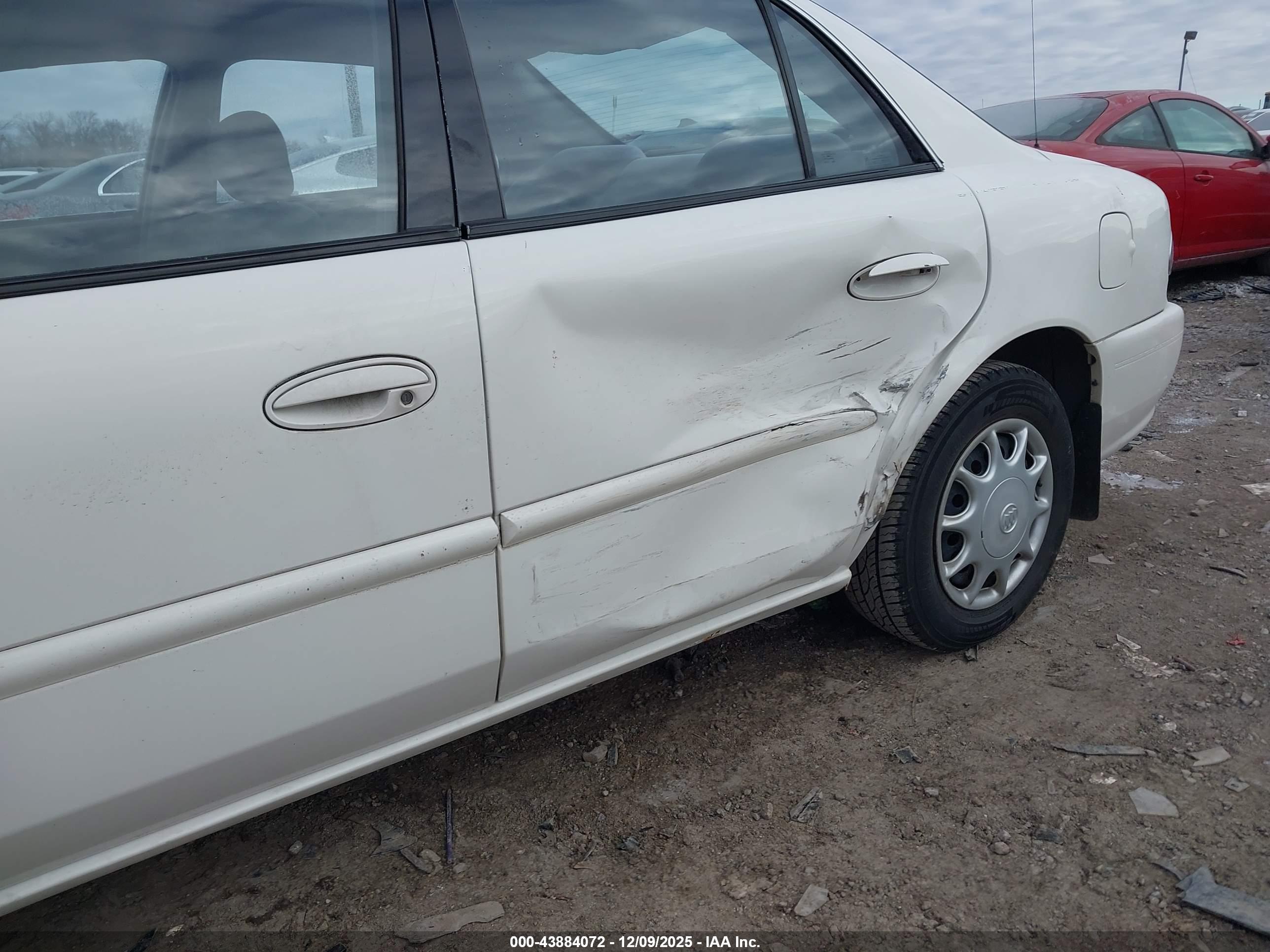 BUICK CENTURY image 6