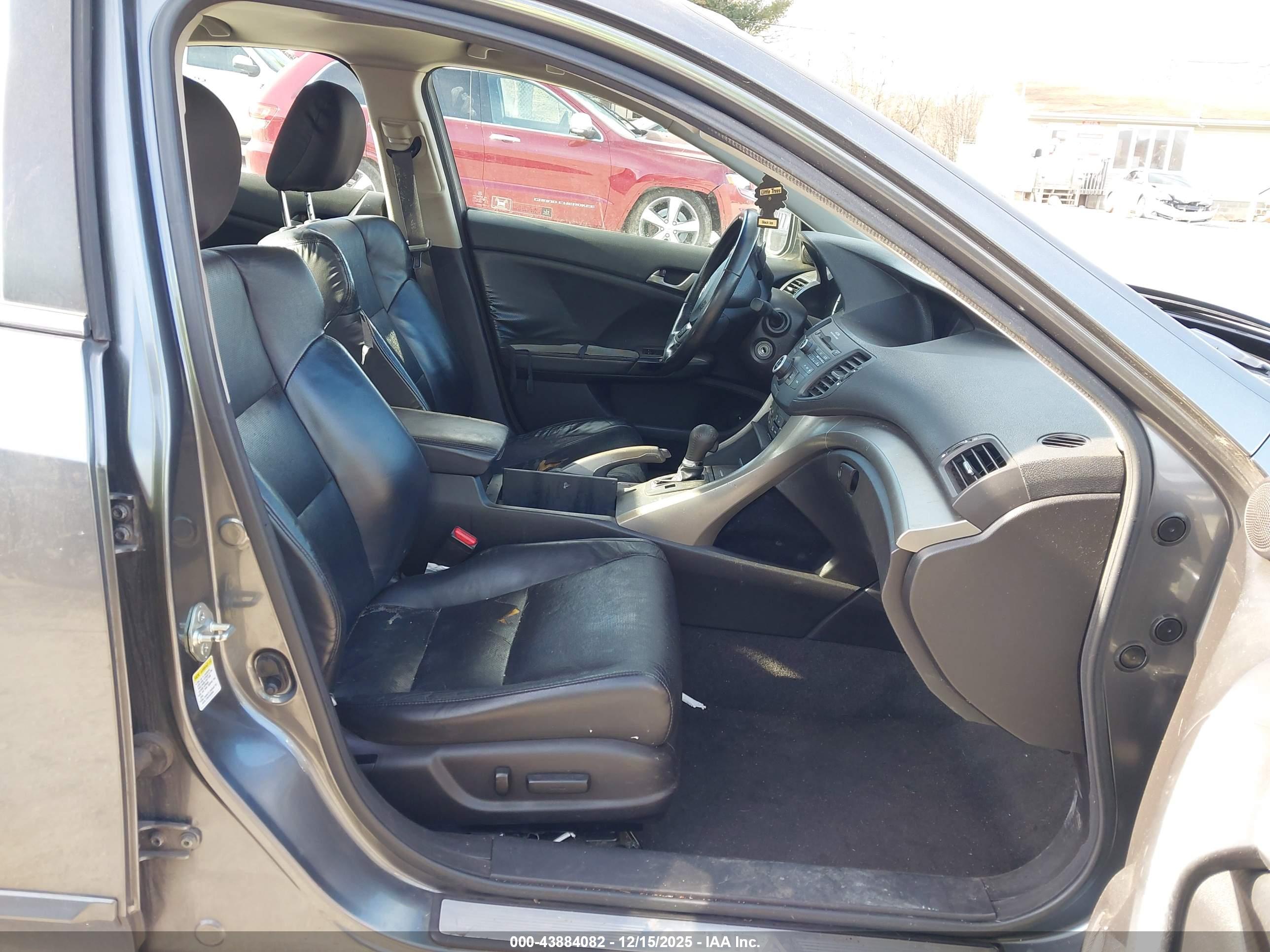 ACURA TSX image 5