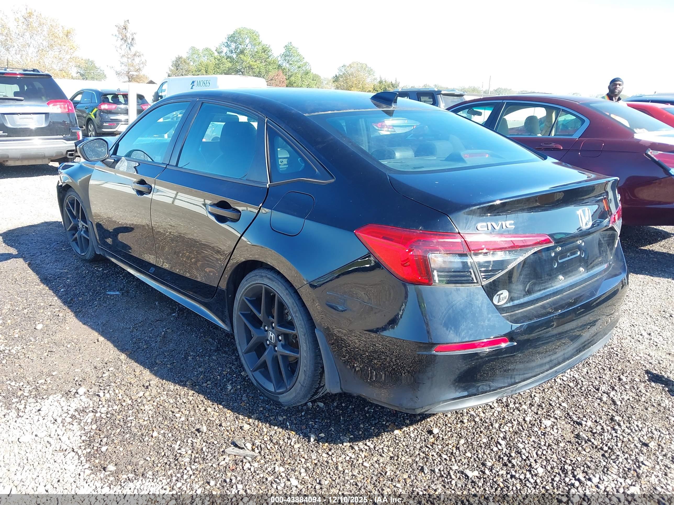 HONDA CIVIC image 3