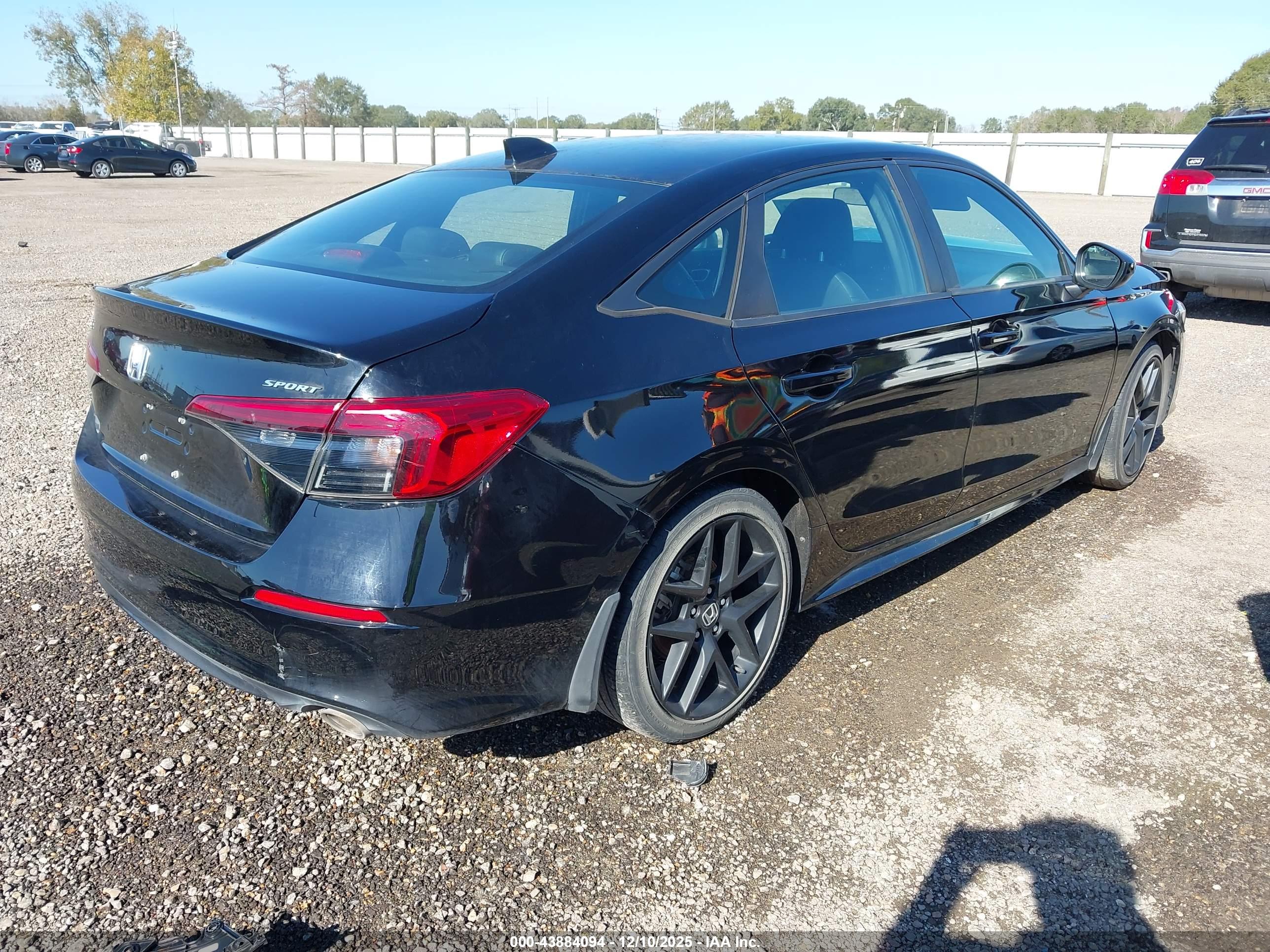 HONDA CIVIC image 4