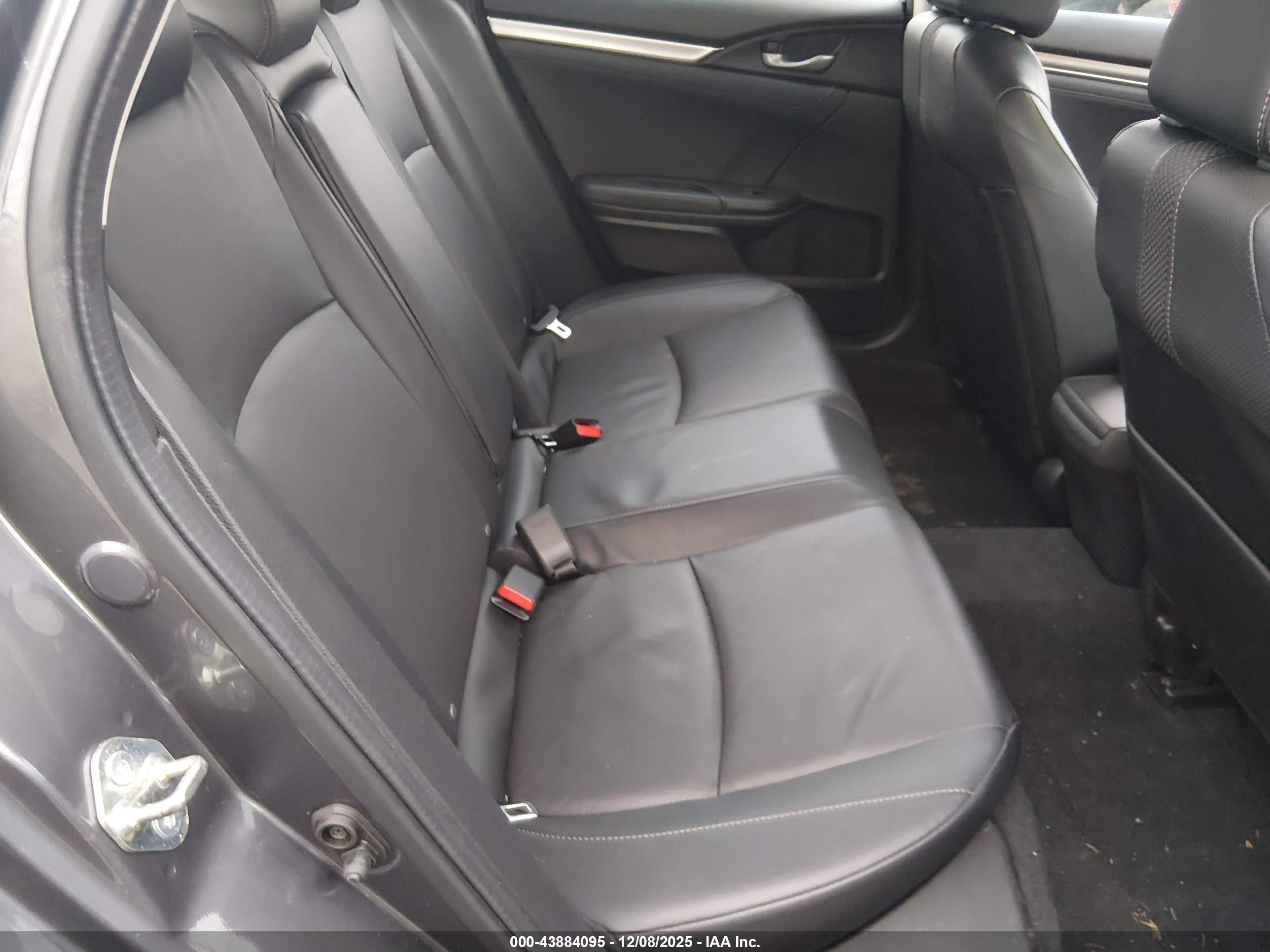 HONDA CIVIC image 8