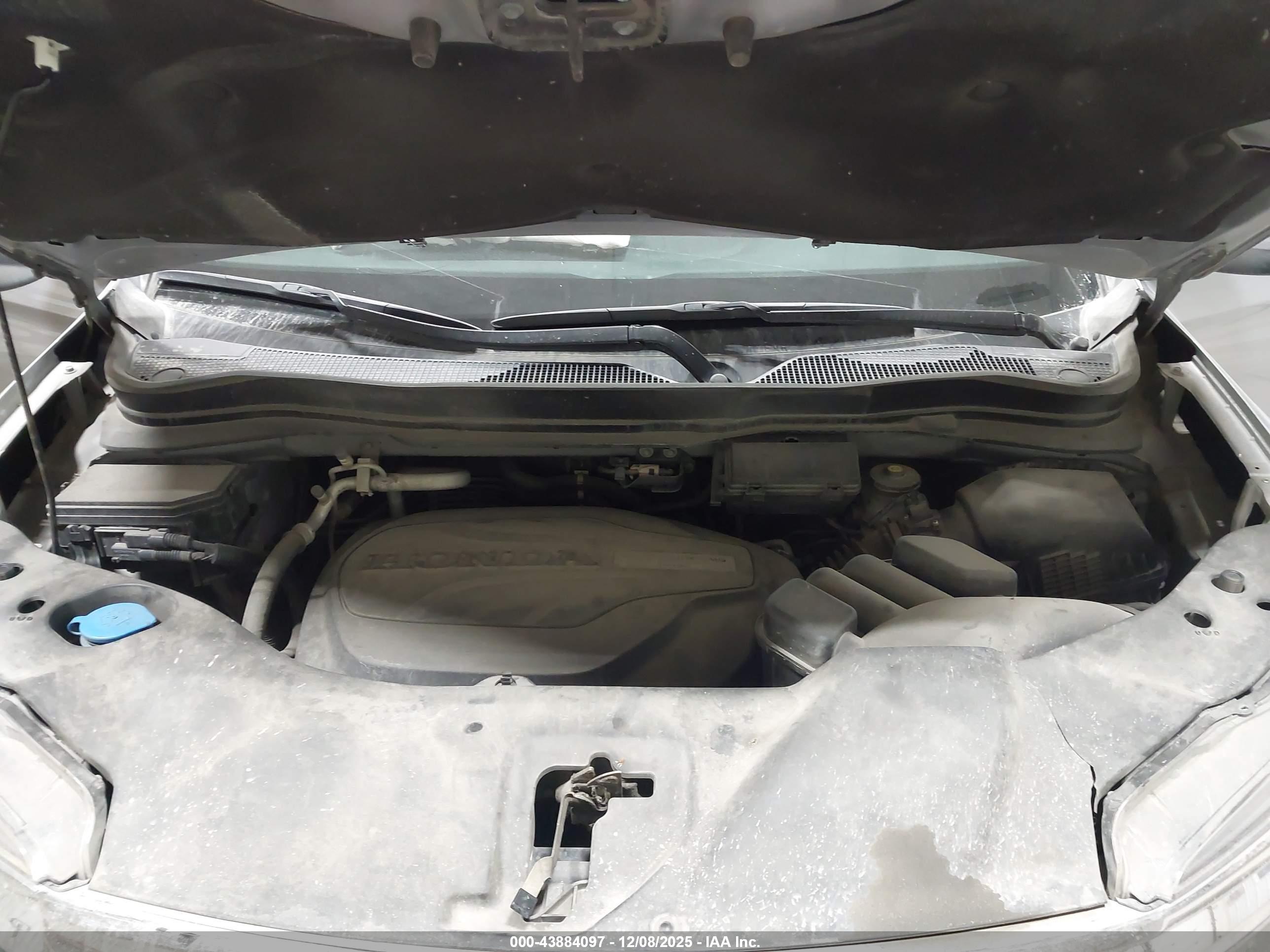 HONDA PILOT image 10