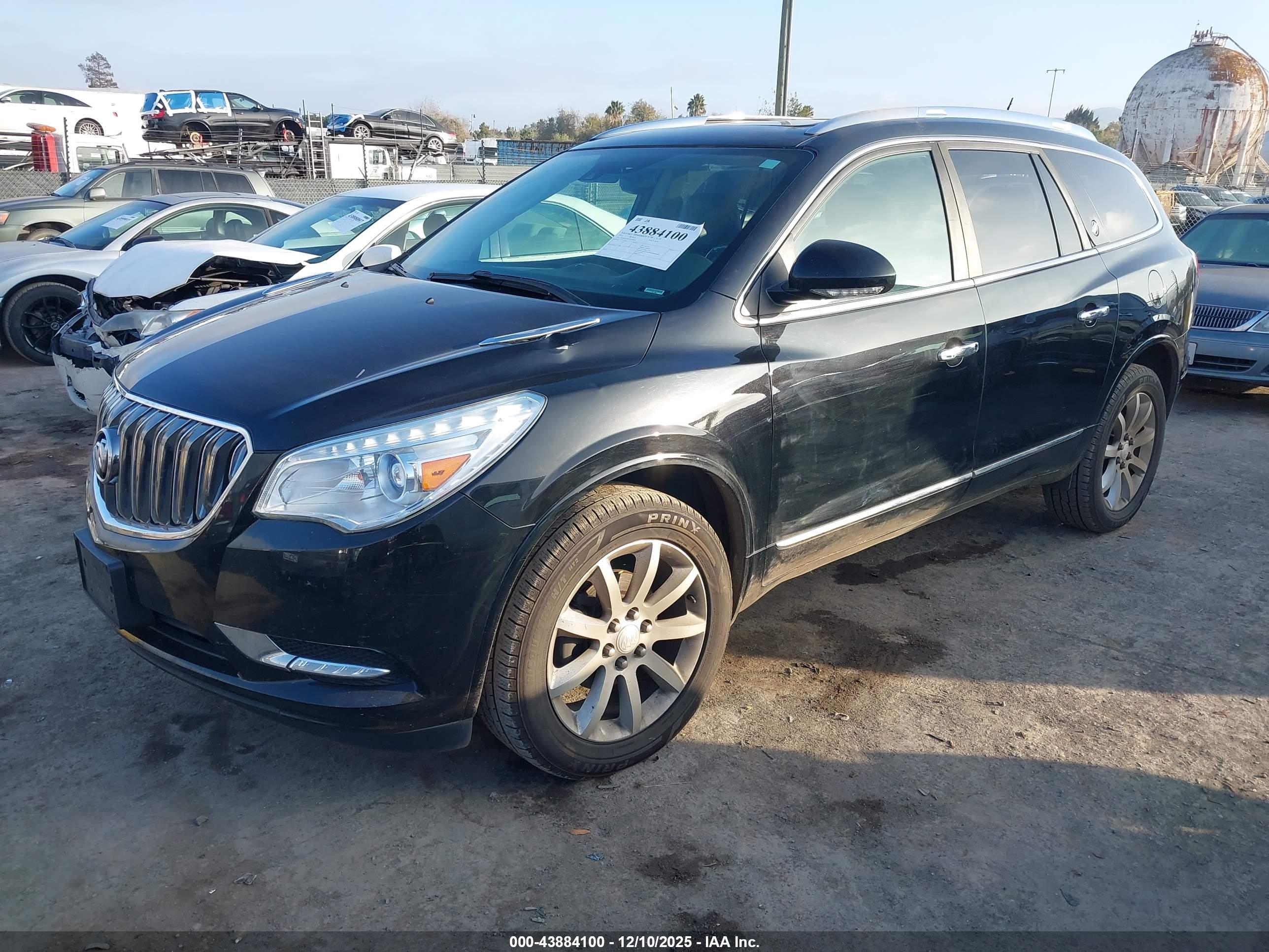 BUICK ENCLAVE image 2