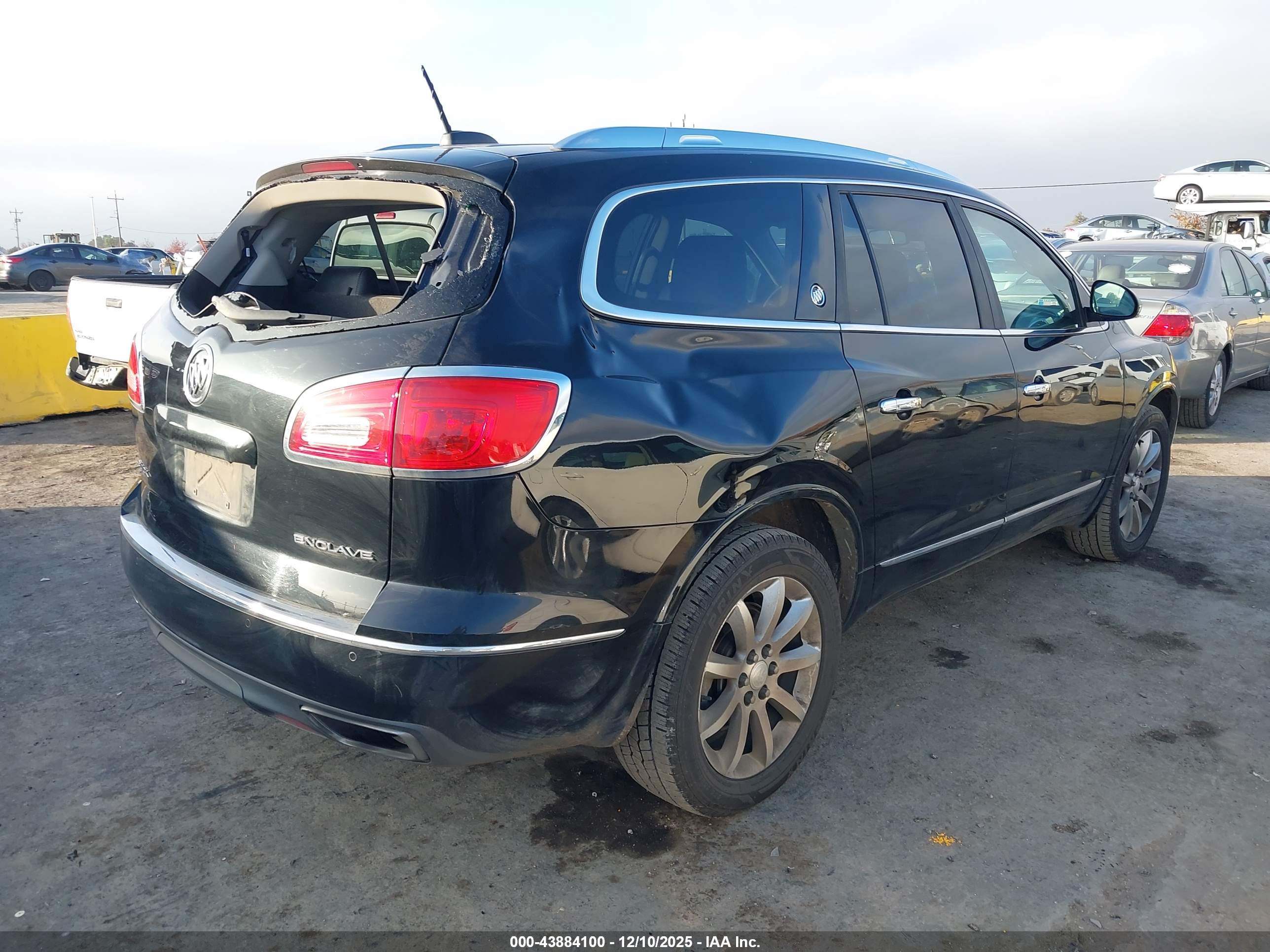 BUICK ENCLAVE image 4