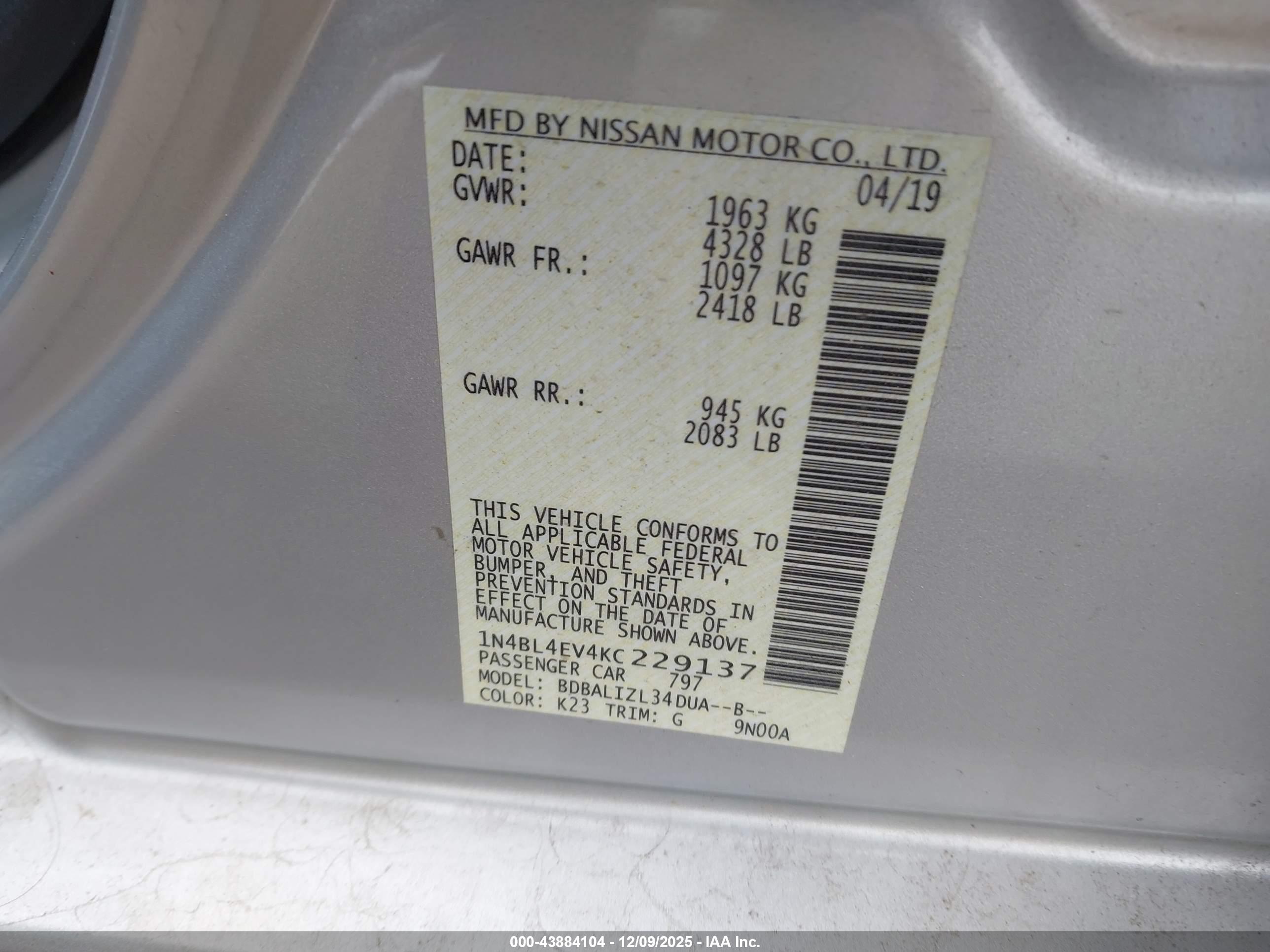 NISSAN ALTIMA image 9