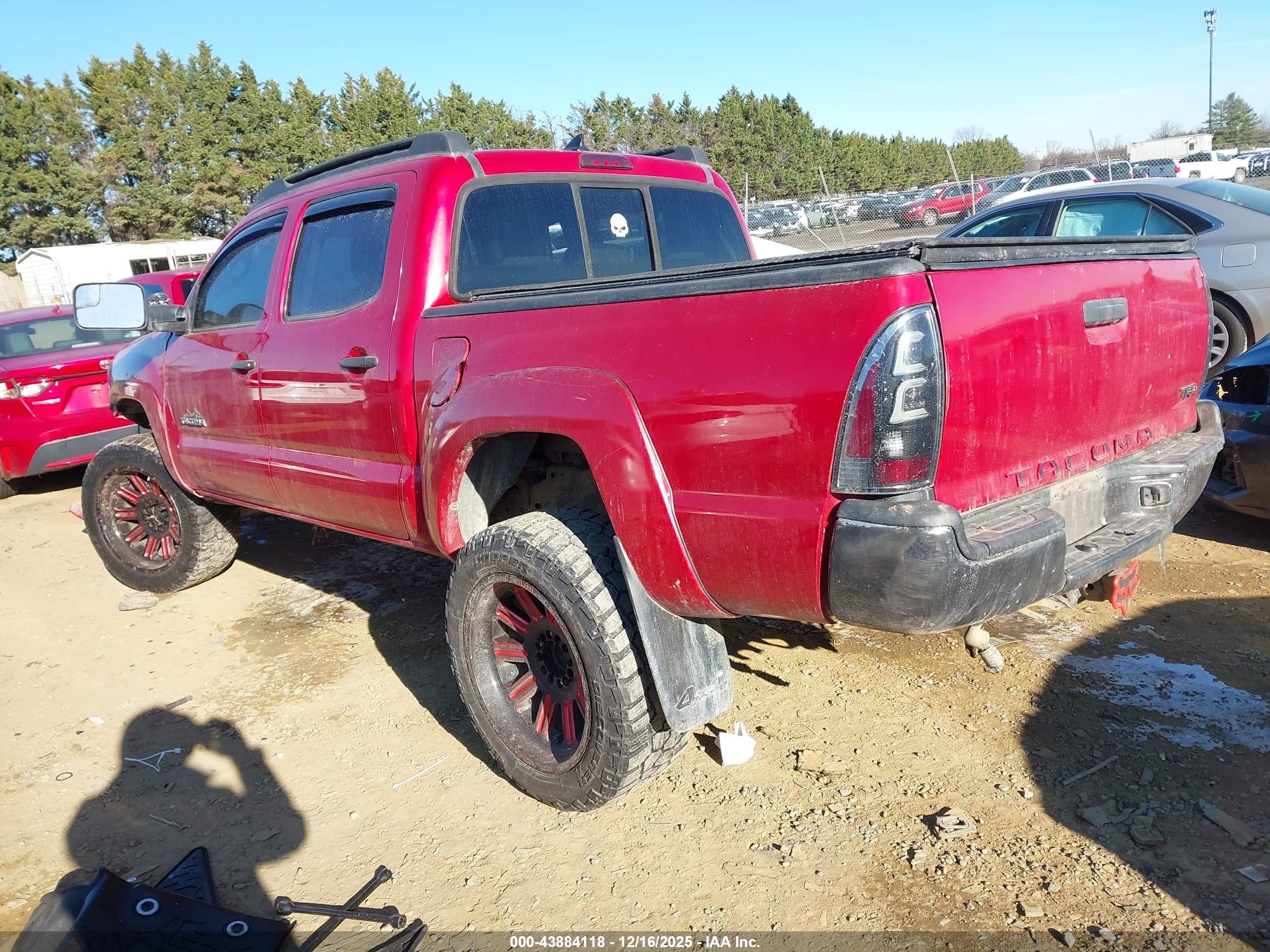TOYOTA TACOMA image 3