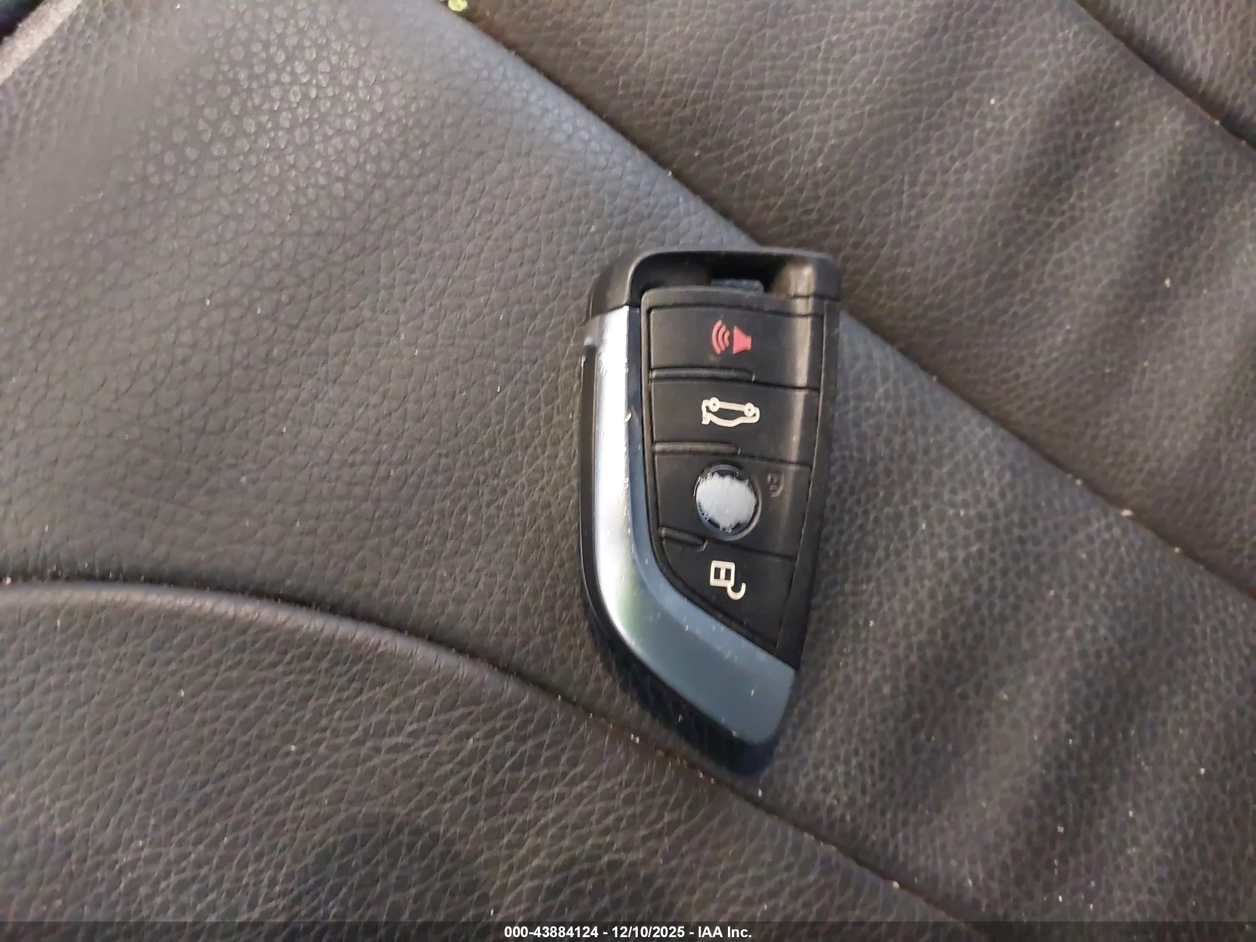 BMW X1 image 11