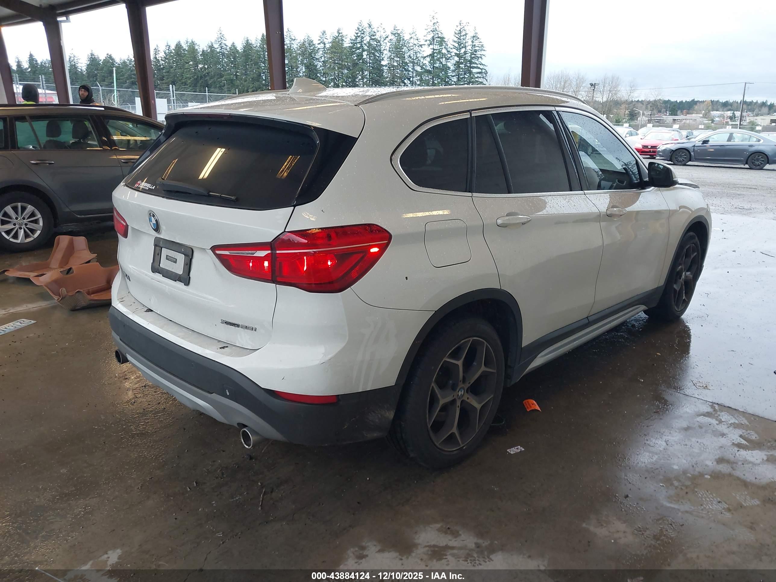 BMW X1 image 4