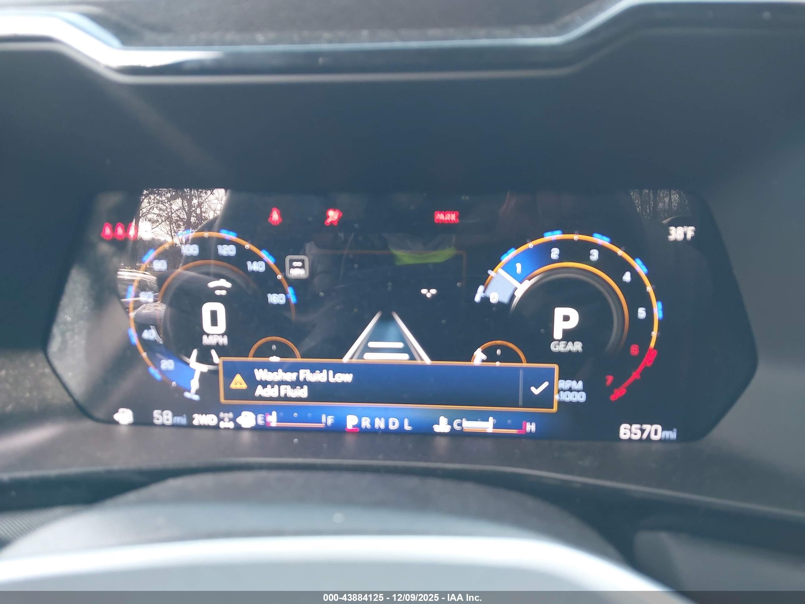 CHEVROLET COLORADO image 7