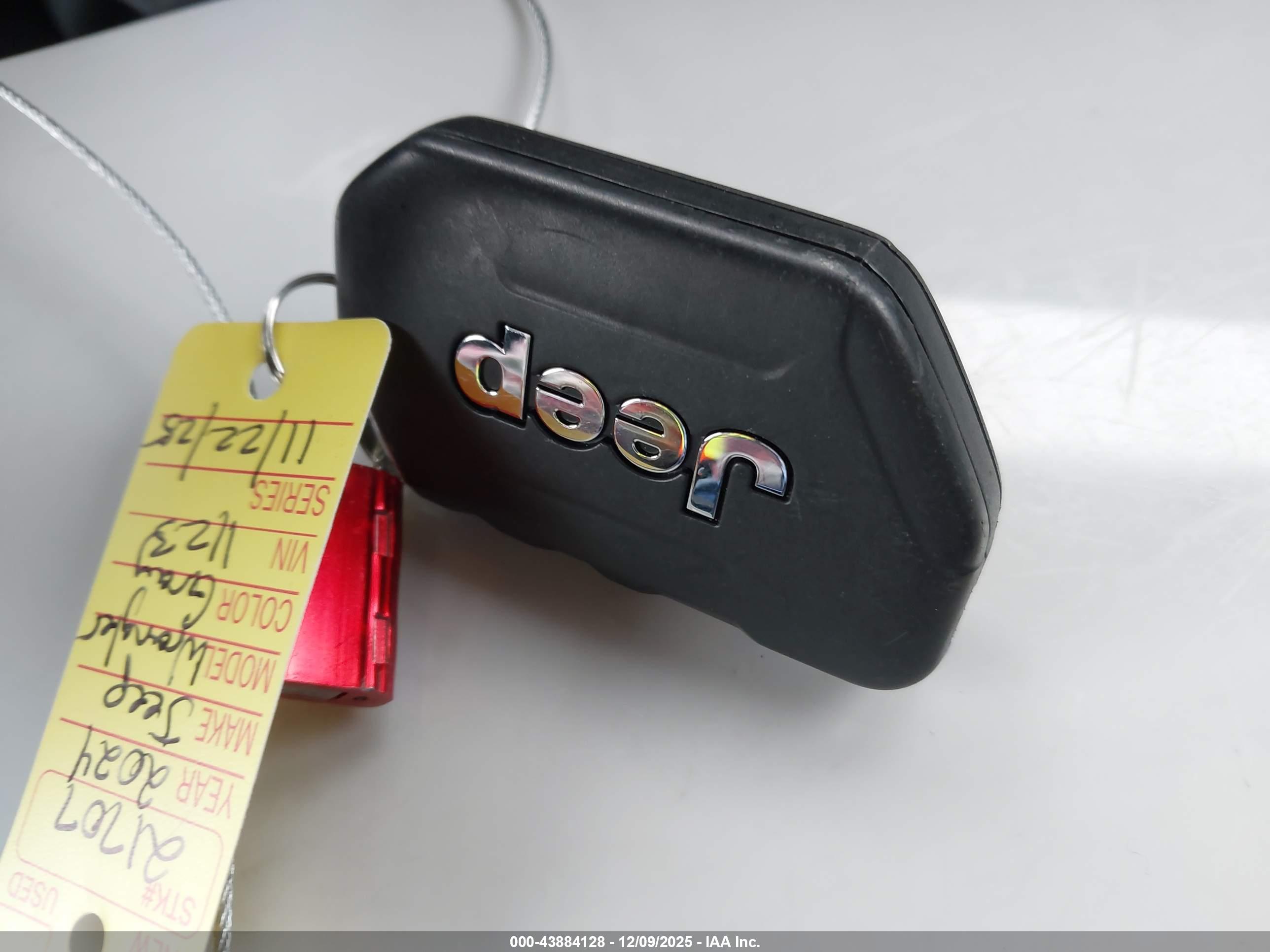 JEEP WRANGLER image 11