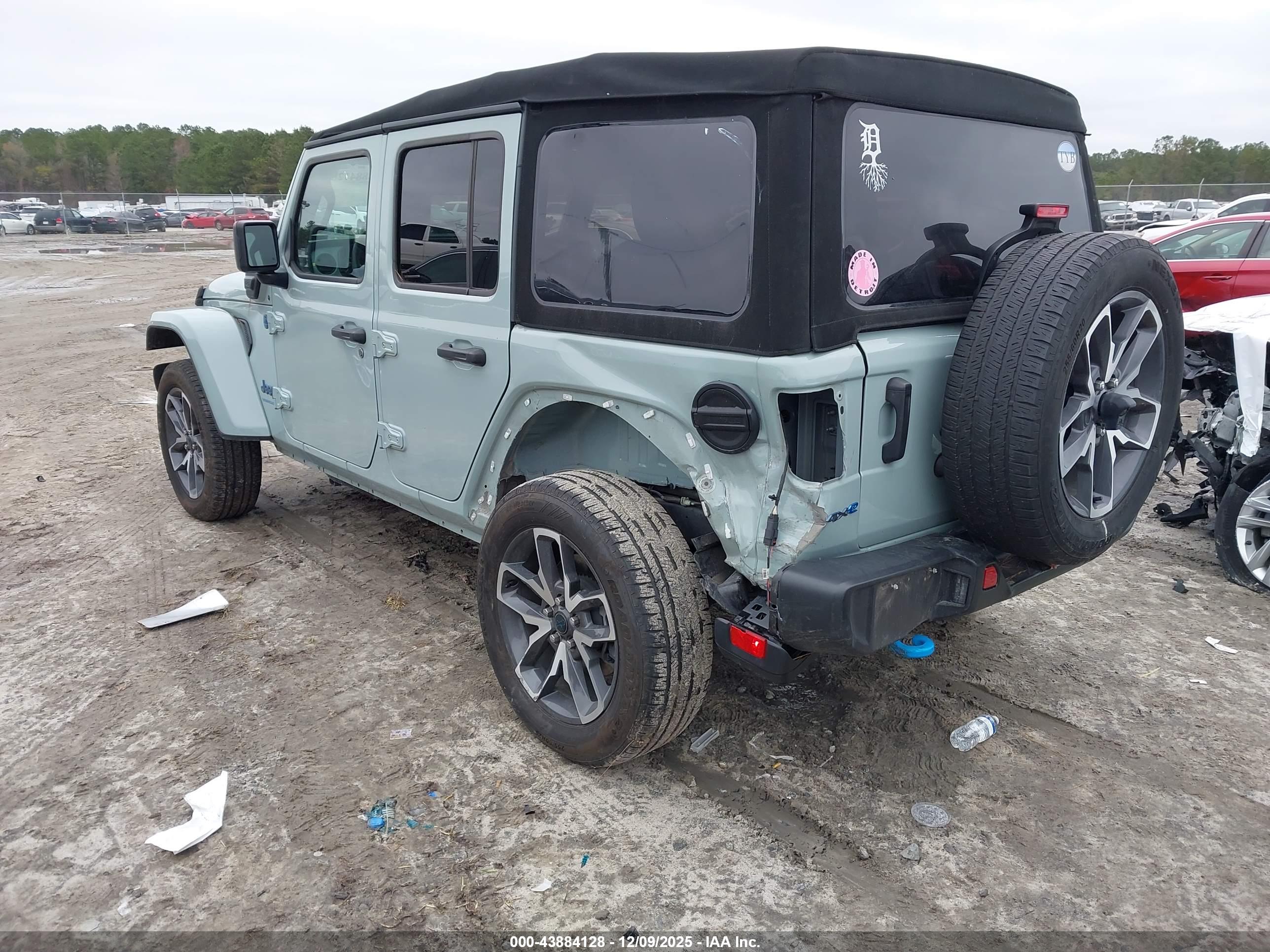 JEEP WRANGLER image 3