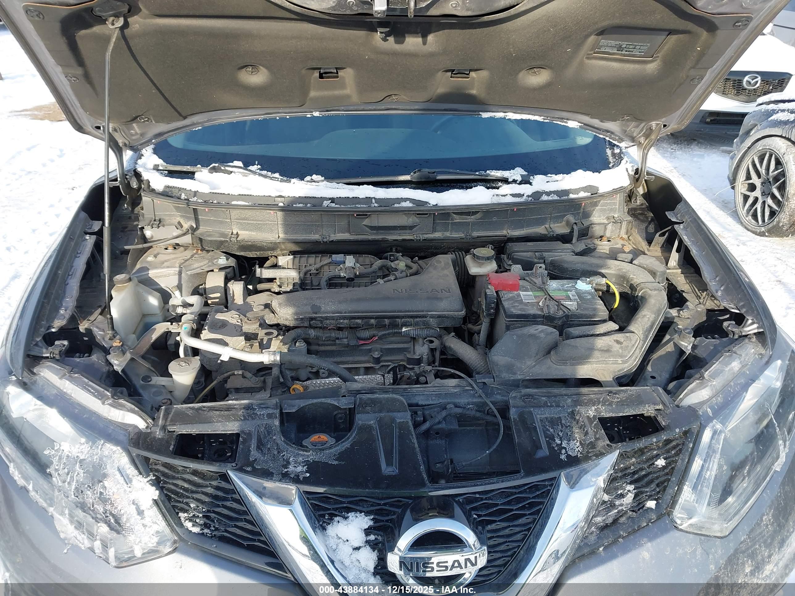 NISSAN ROGUE image 10