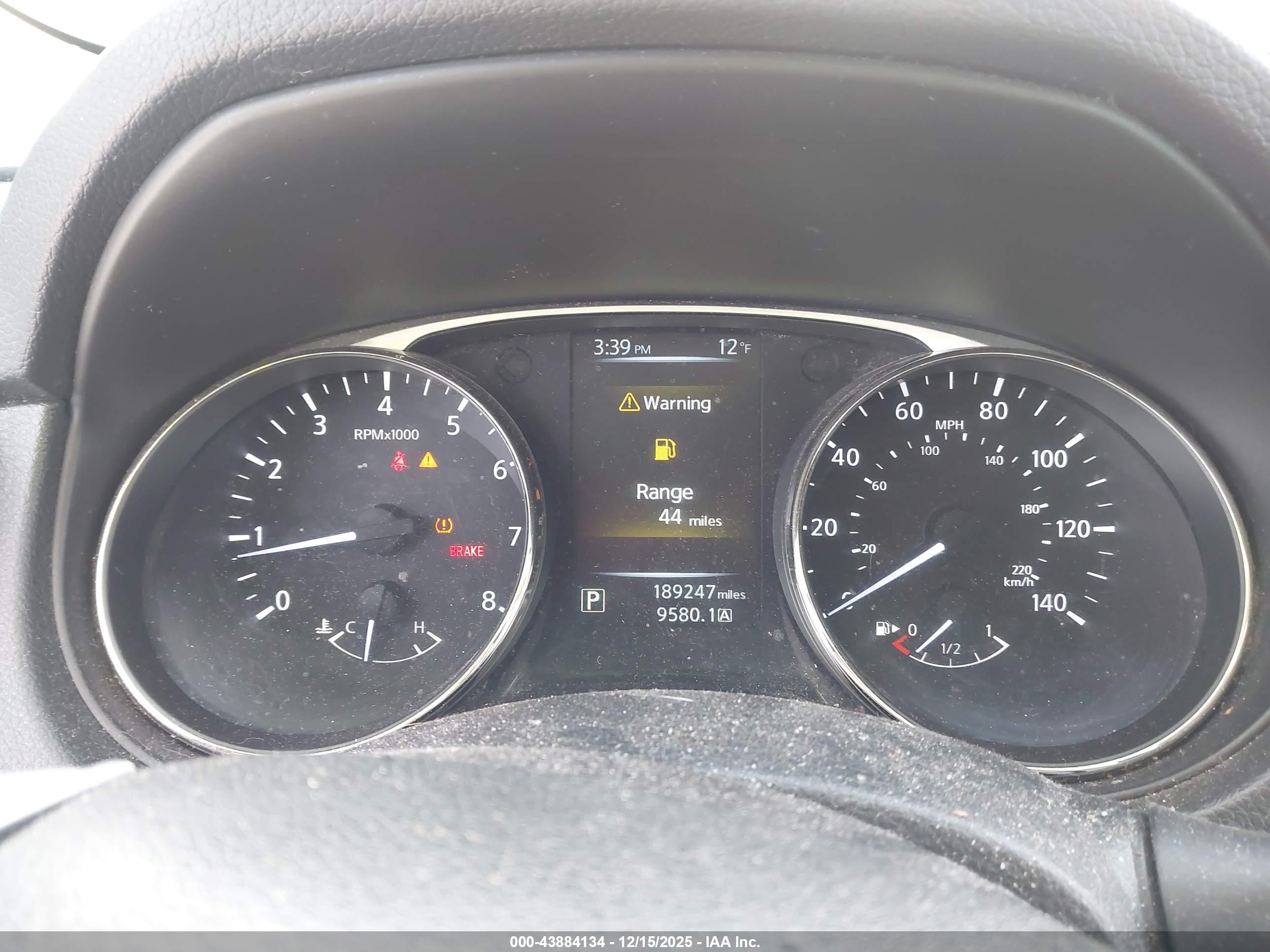 NISSAN ROGUE image 7