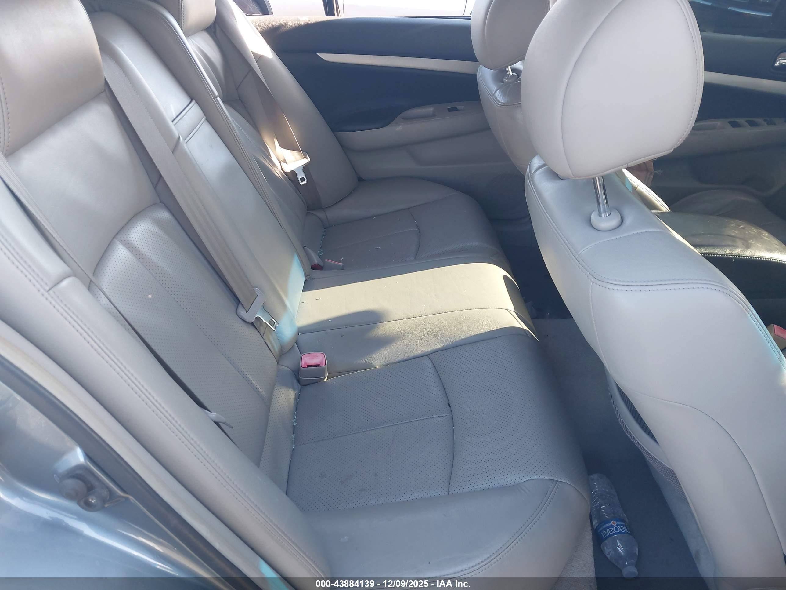INFINITI G35X image 8