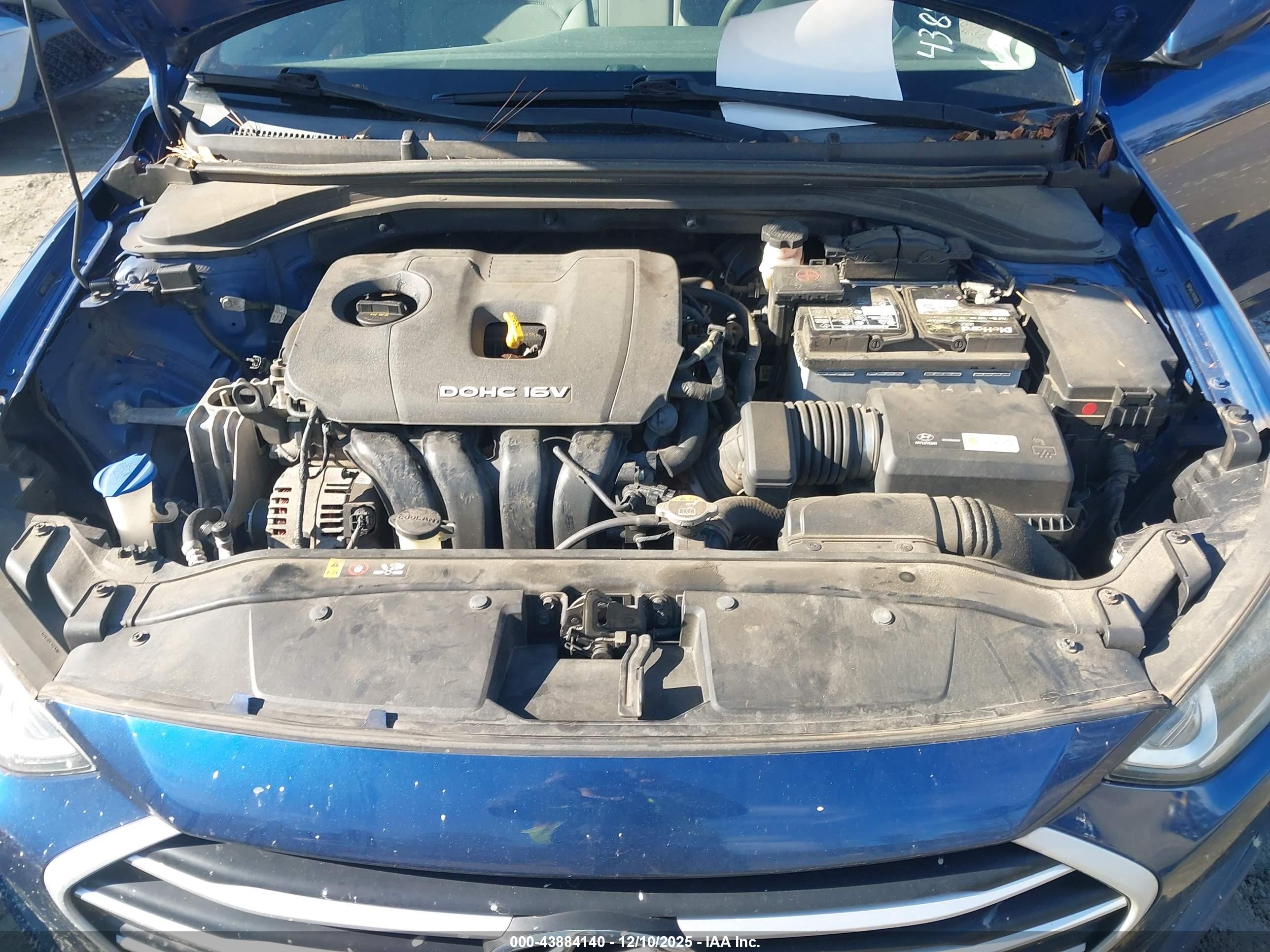 HYUNDAI ELANTRA image 10