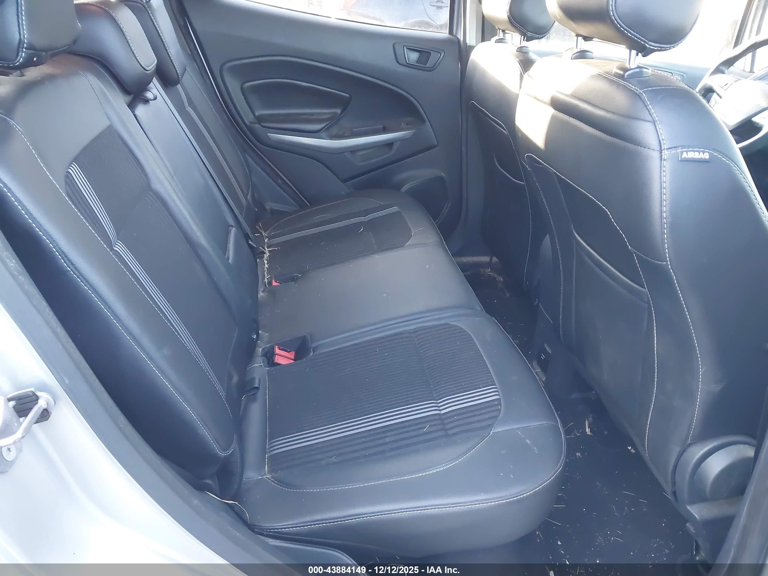 FORD ECOSPORT image 8