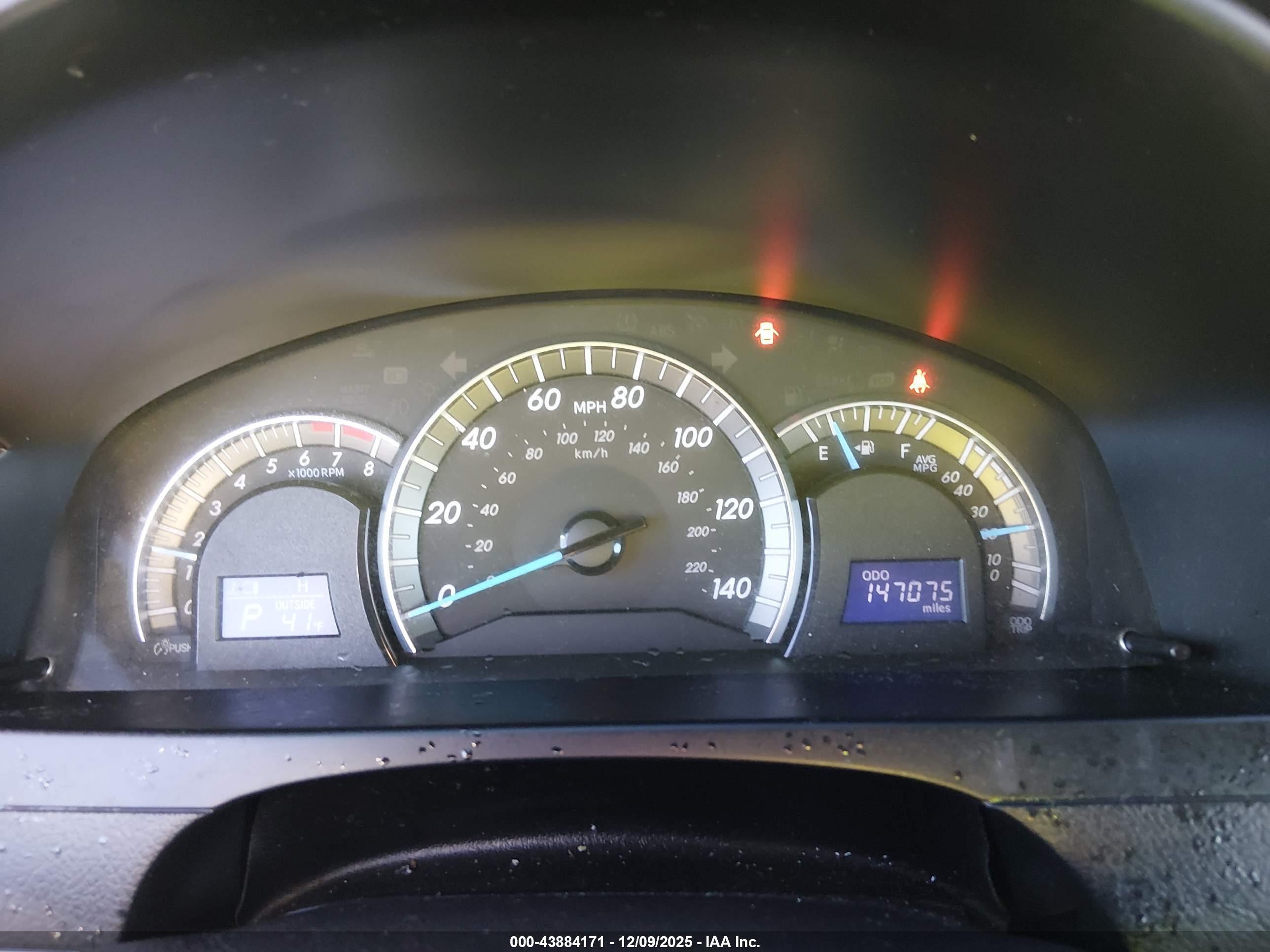TOYOTA CAMRY image 7