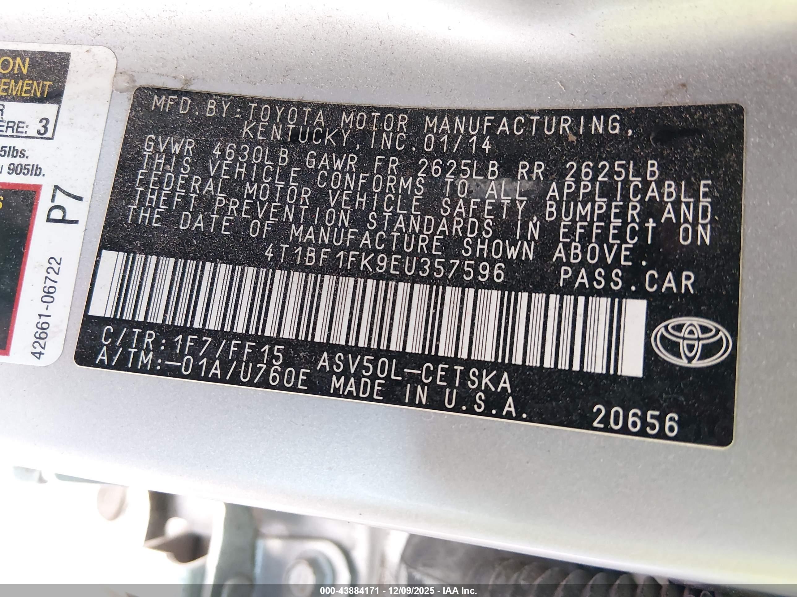 TOYOTA CAMRY image 9
