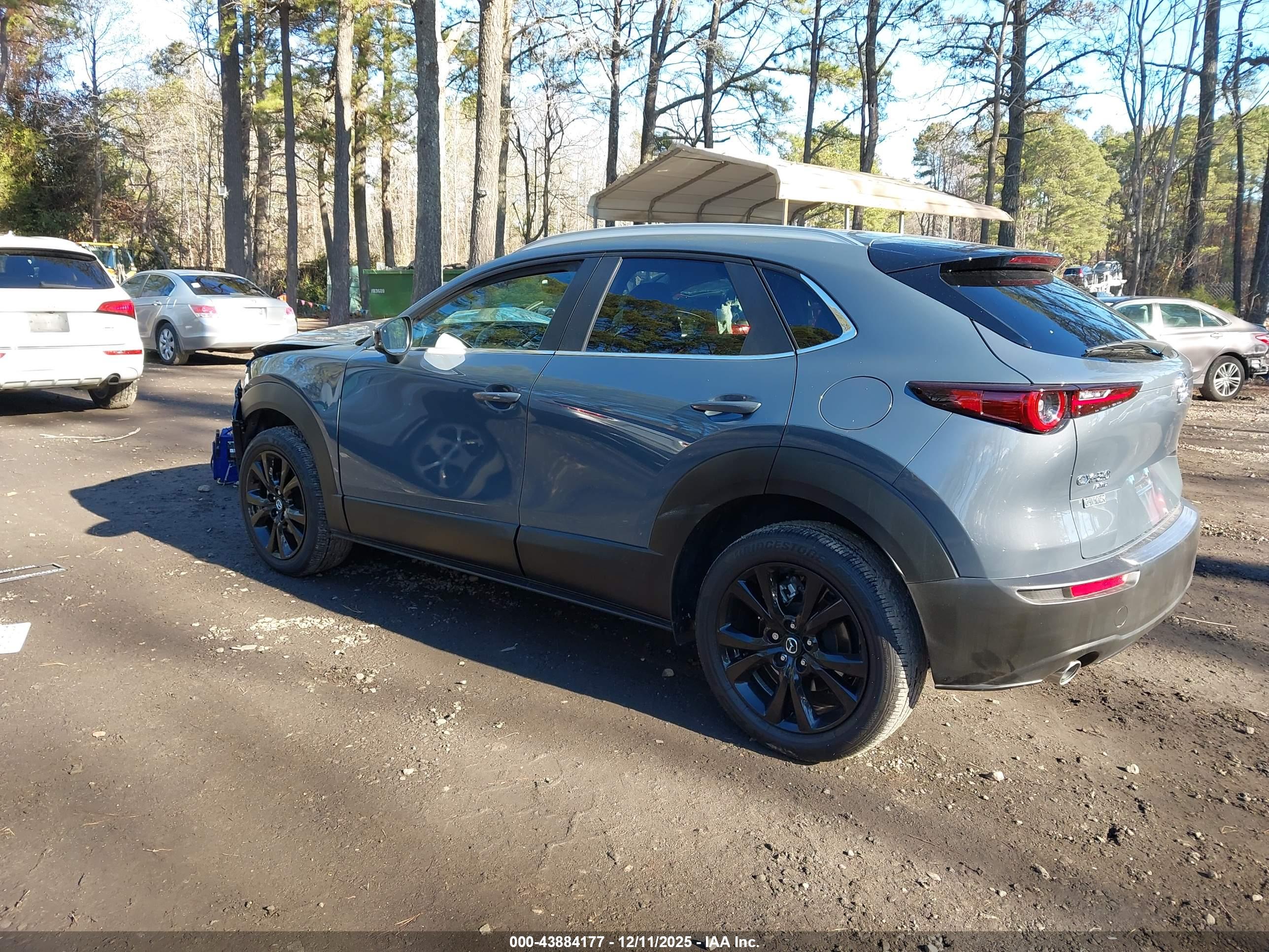 MAZDA CX-30 image 3