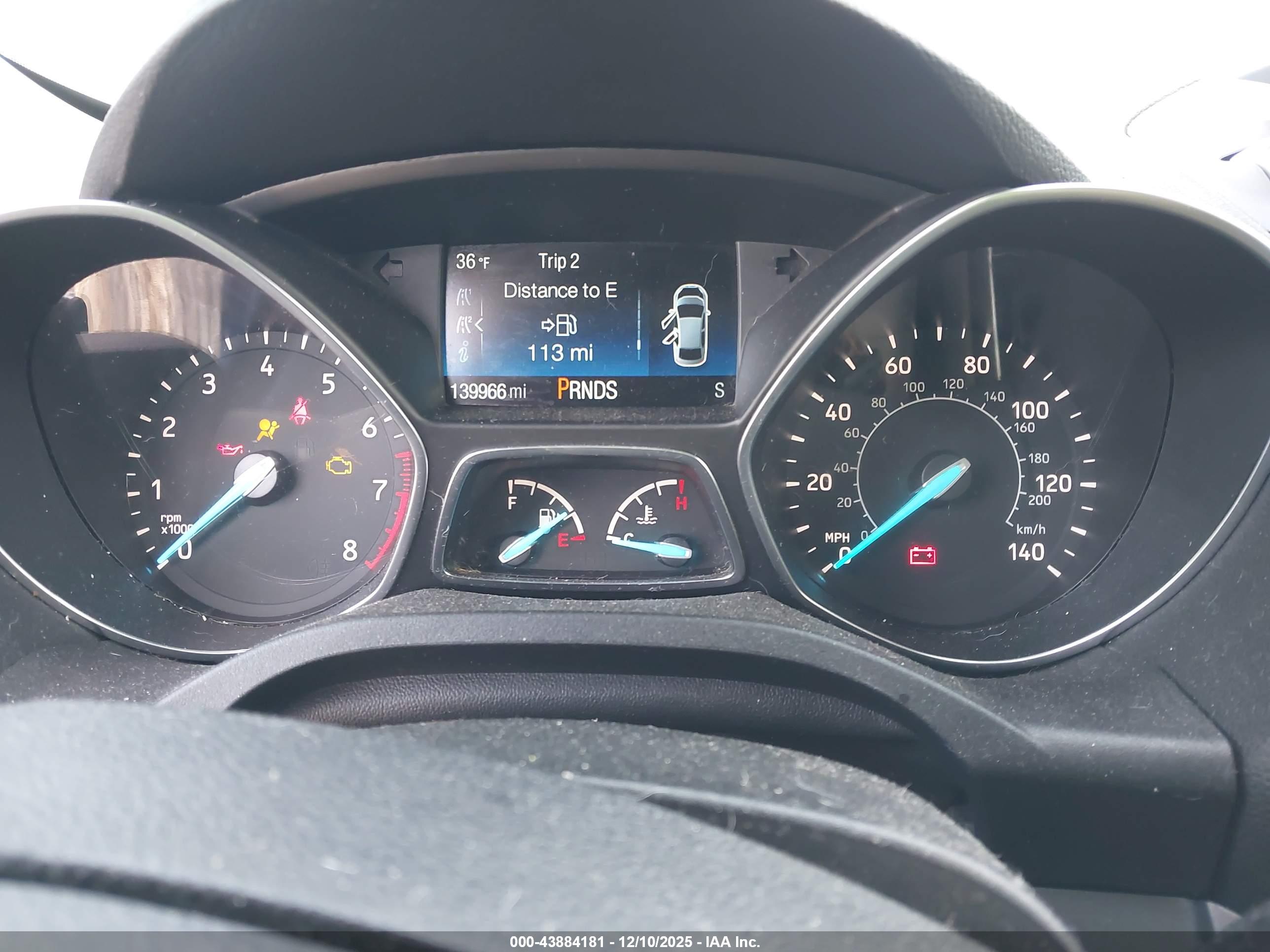 FORD ESCAPE image 7