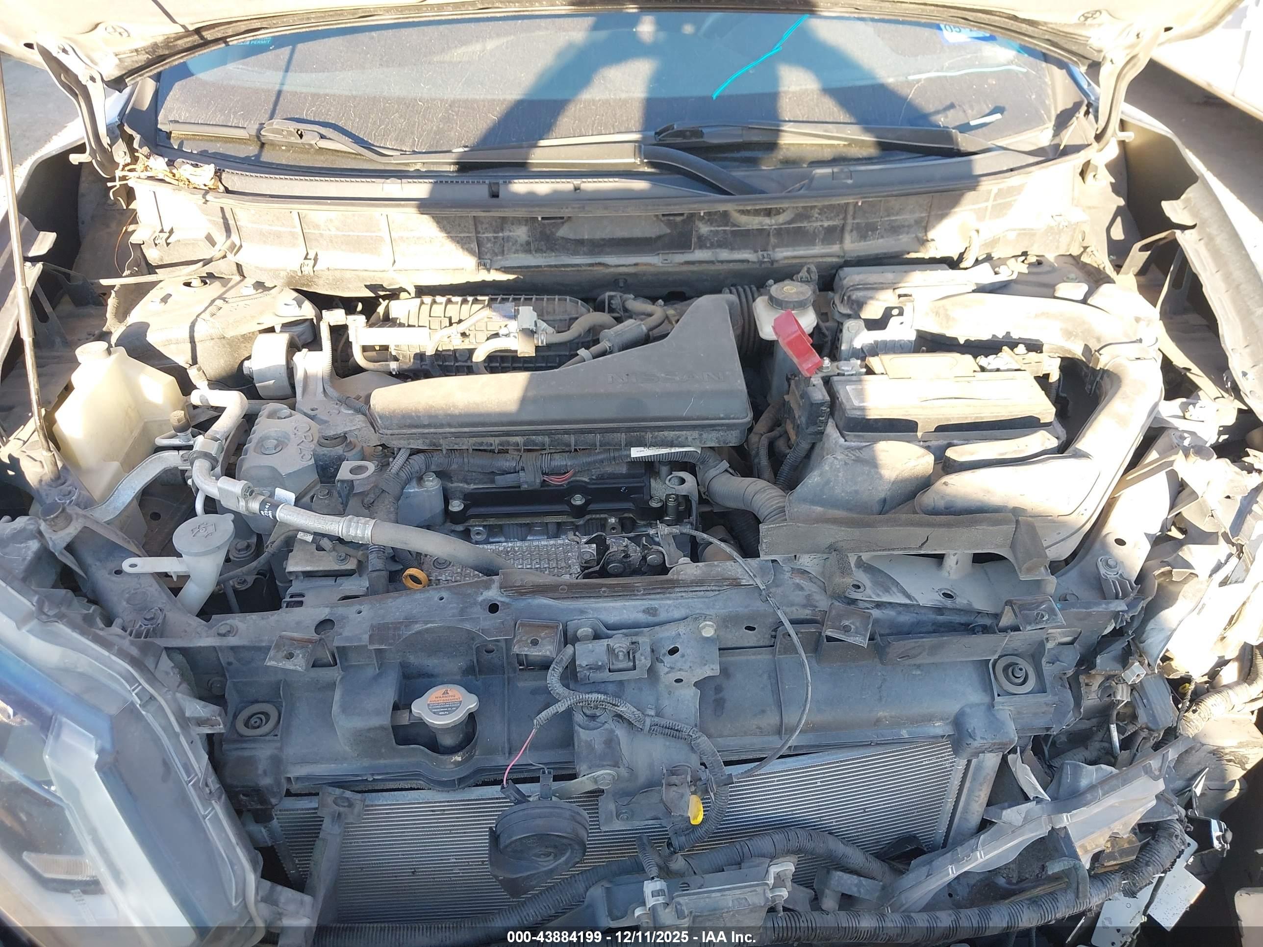 NISSAN ROGUE image 10