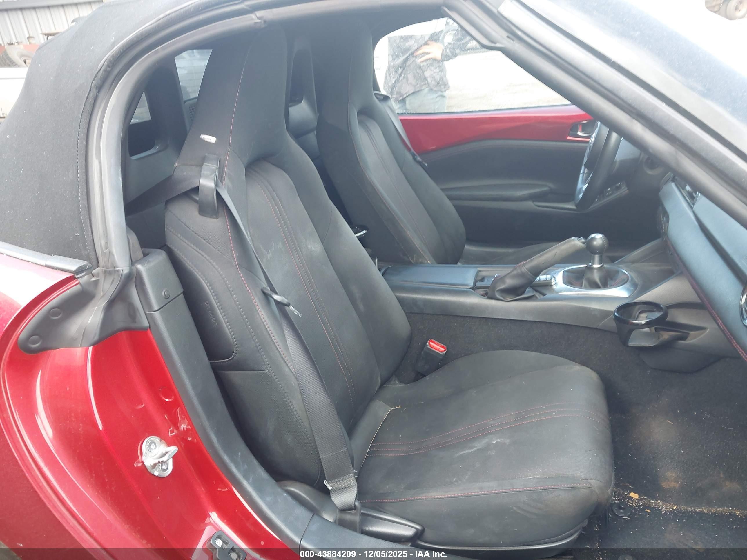 MAZDA MX-5 image 8