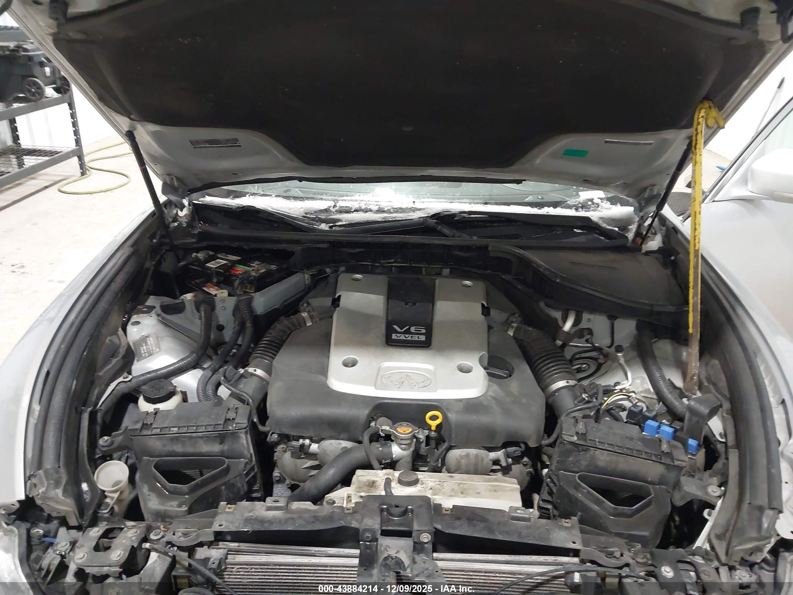INFINITI M37X image 10
