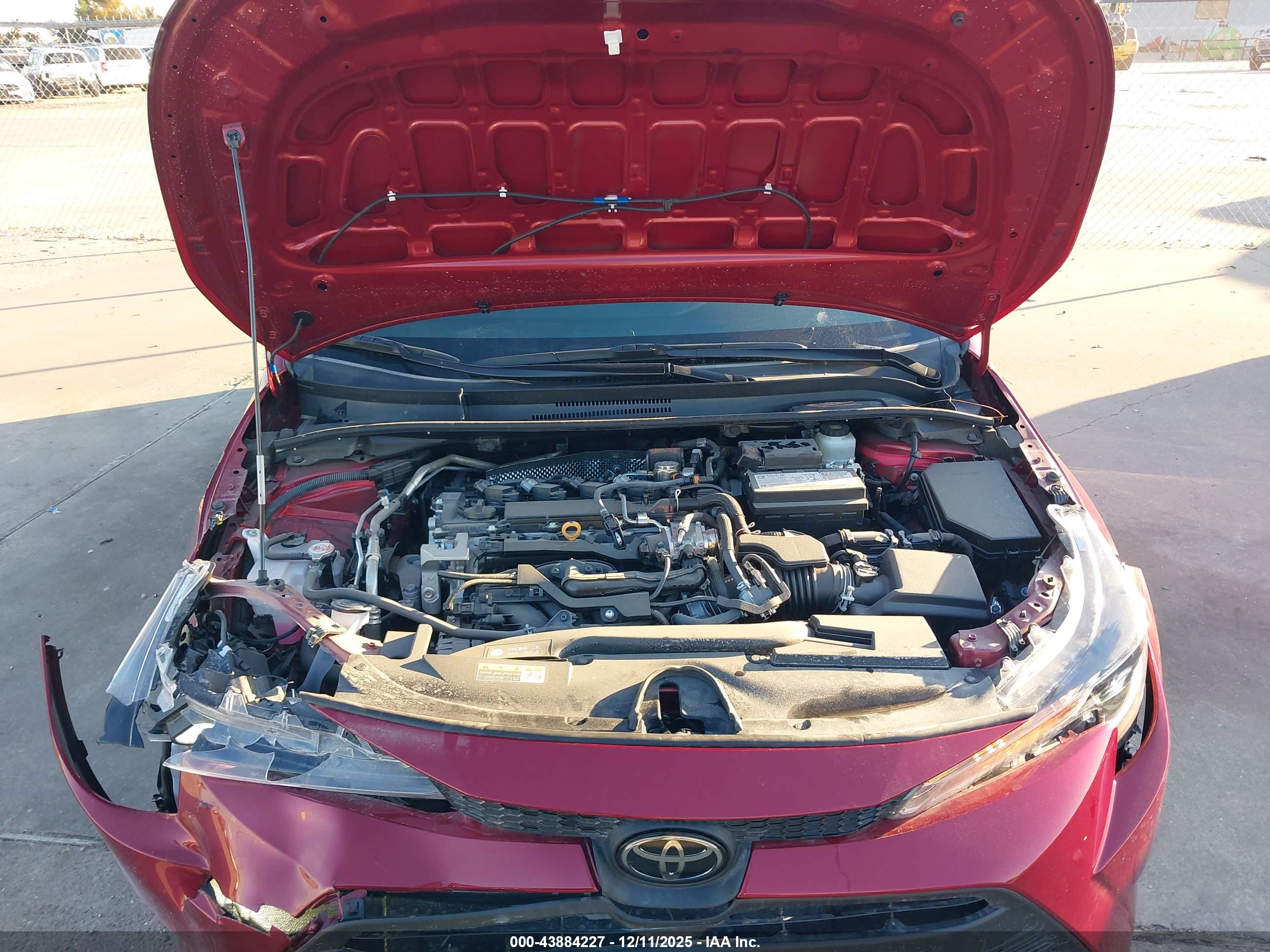 TOYOTA COROLLA image 10