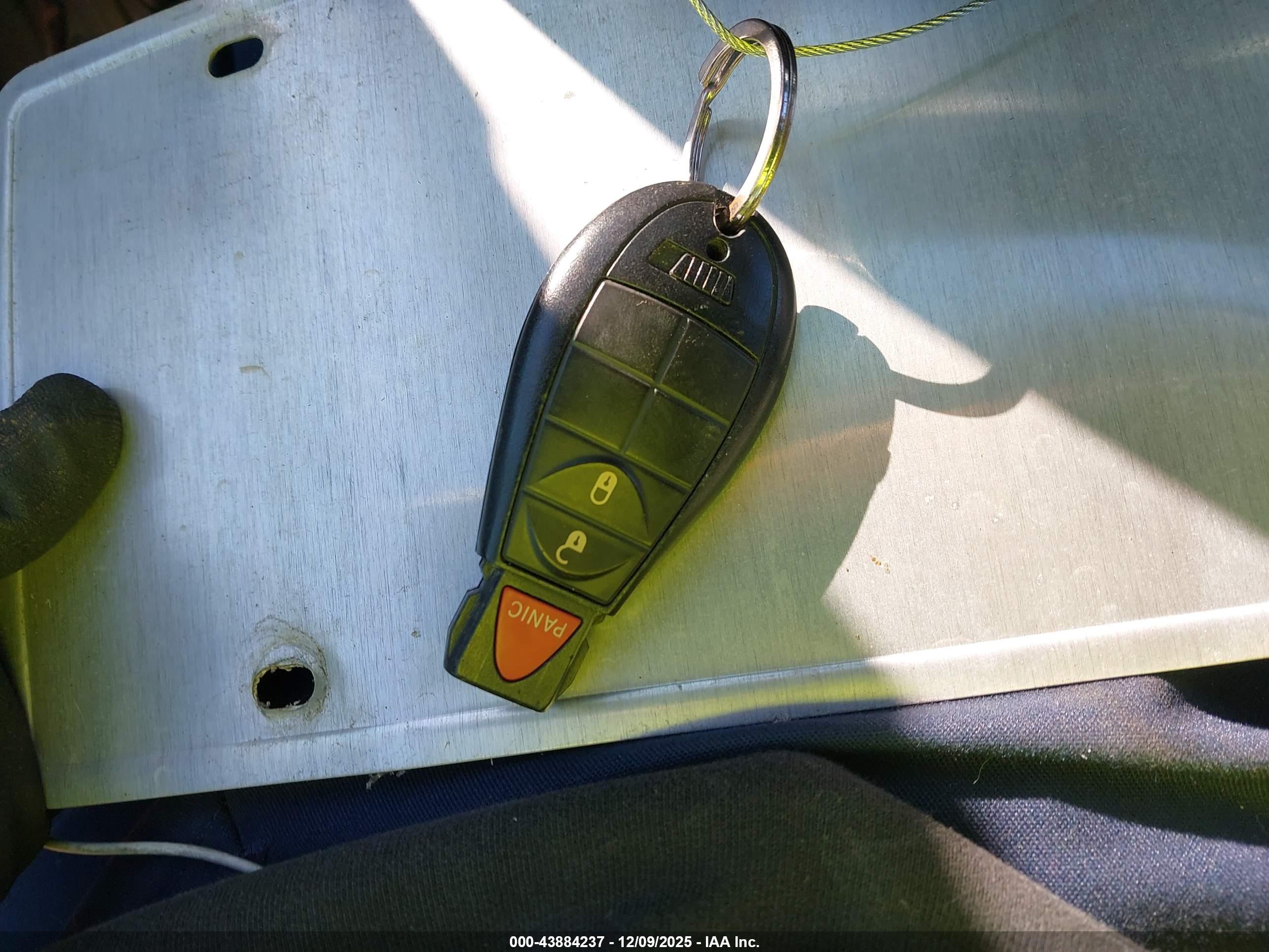 JEEP CHEROKEE image 11