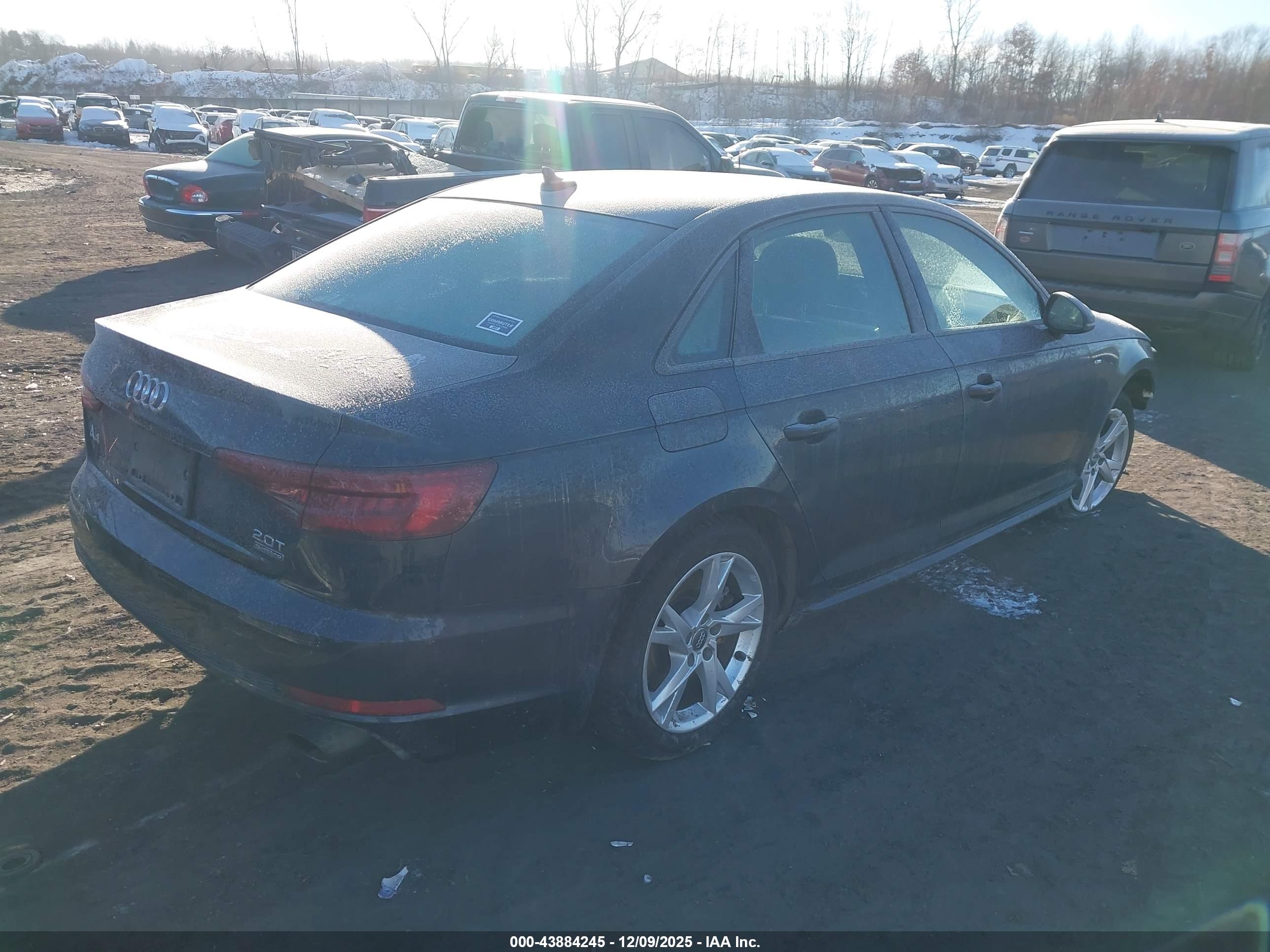 AUDI A4 image 4