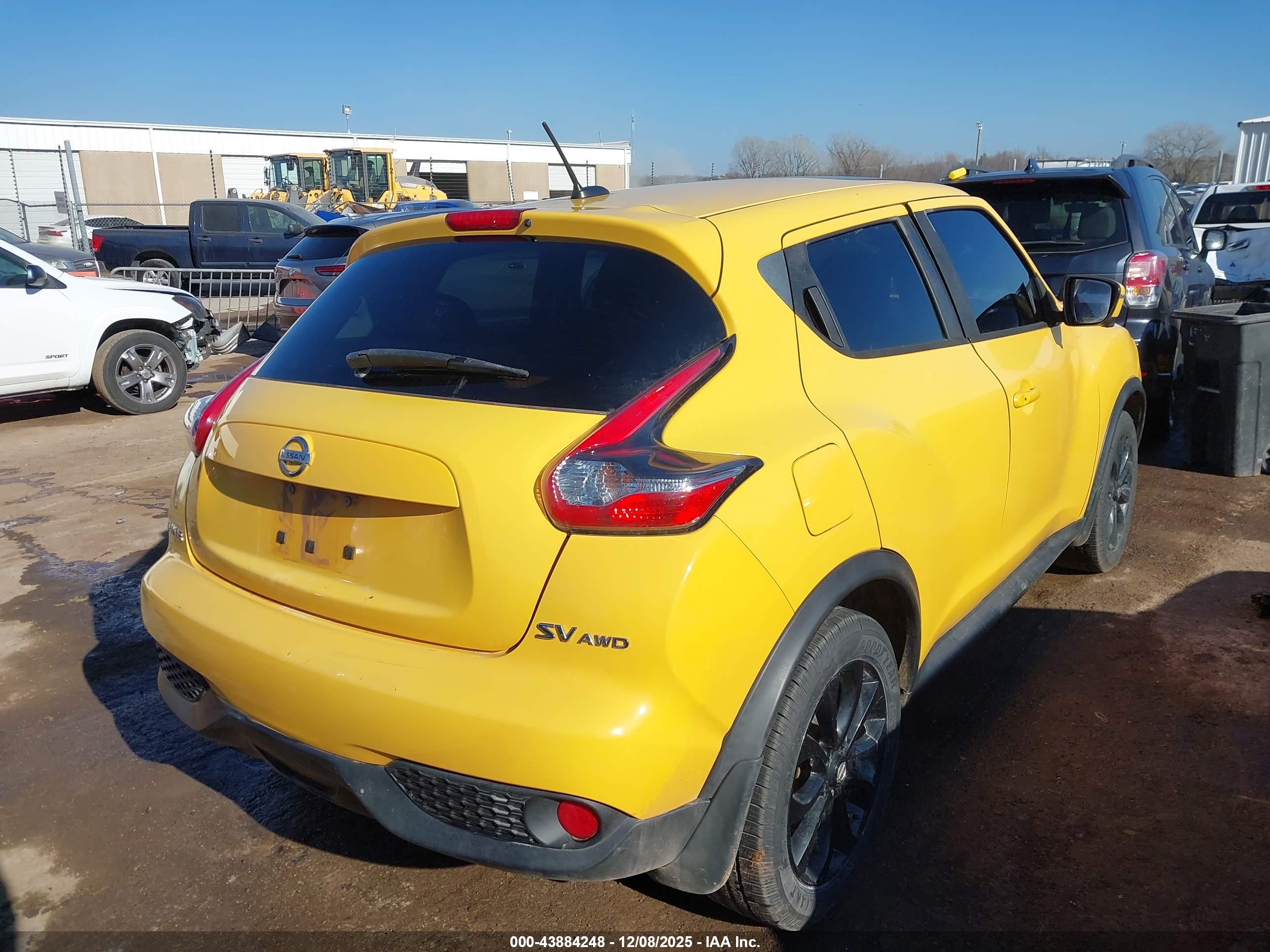 NISSAN JUKE image 4